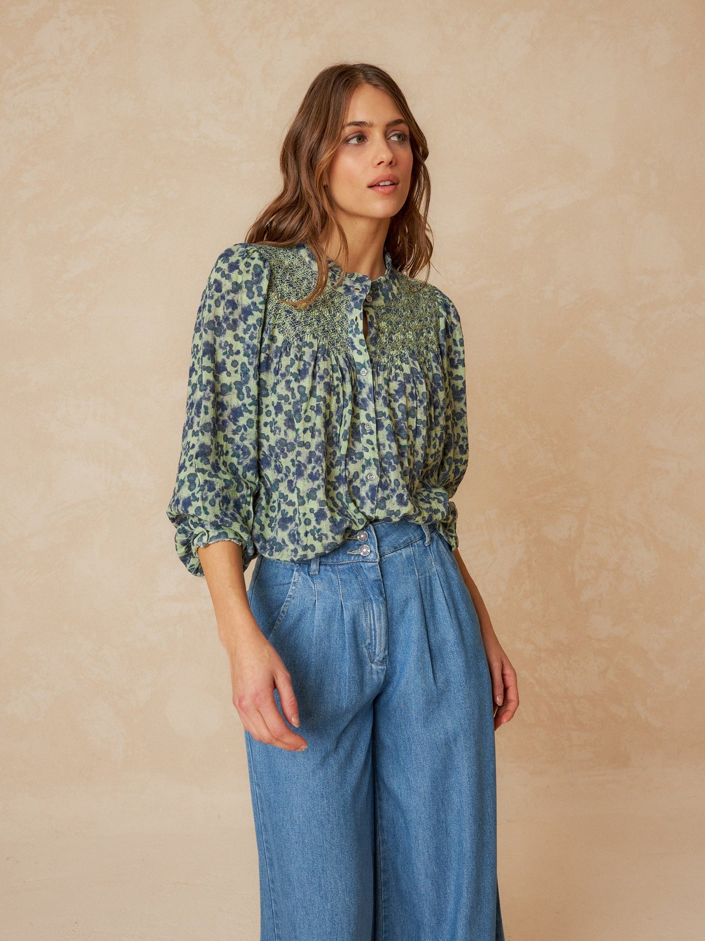 SMOKE EMBROIDERED SHIRT