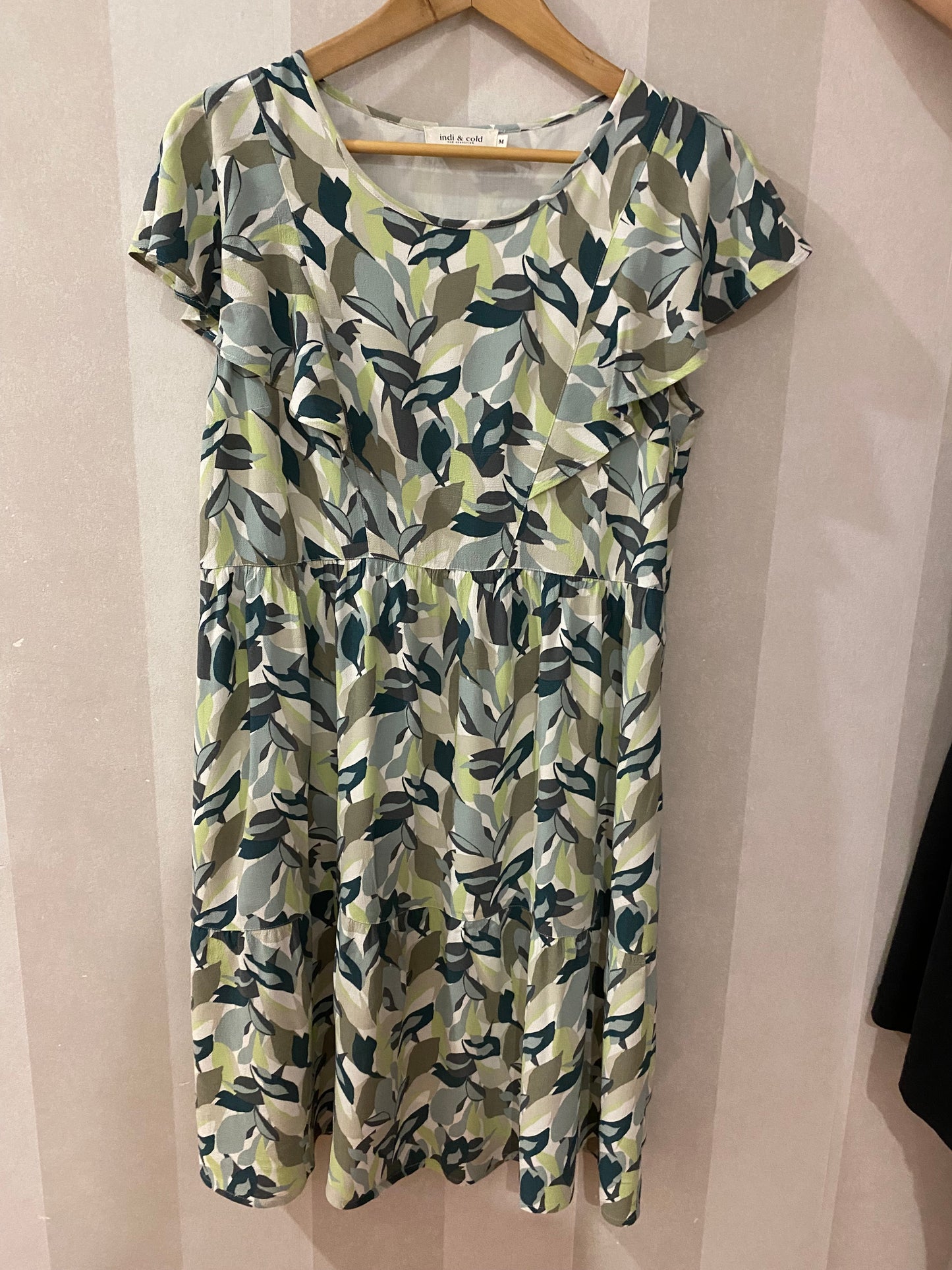 SHORT LEAF DRESS