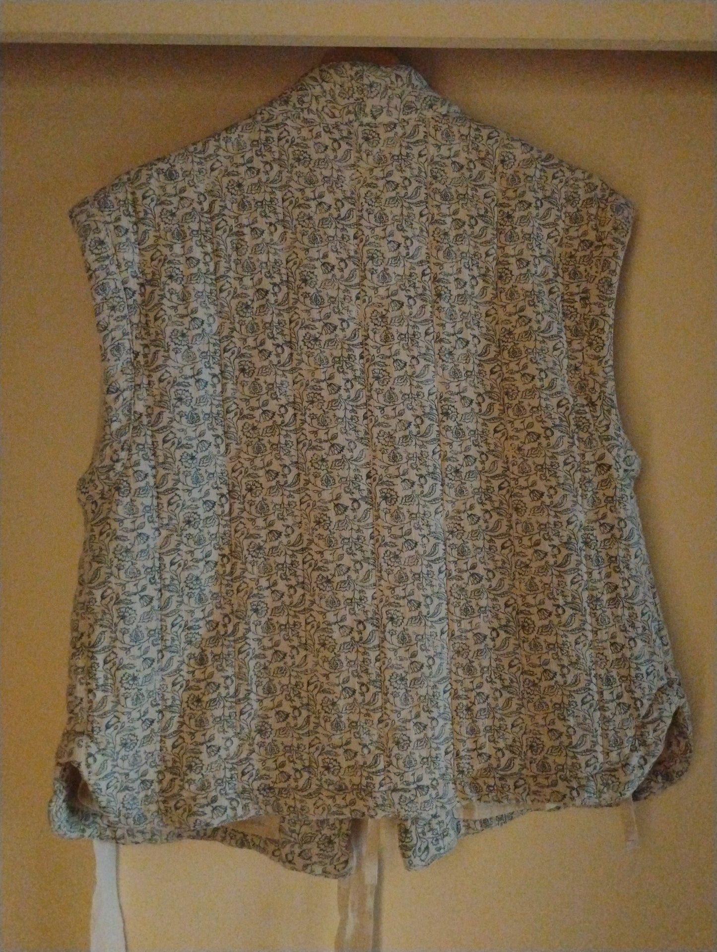 KIMONO VEST WITH BOW