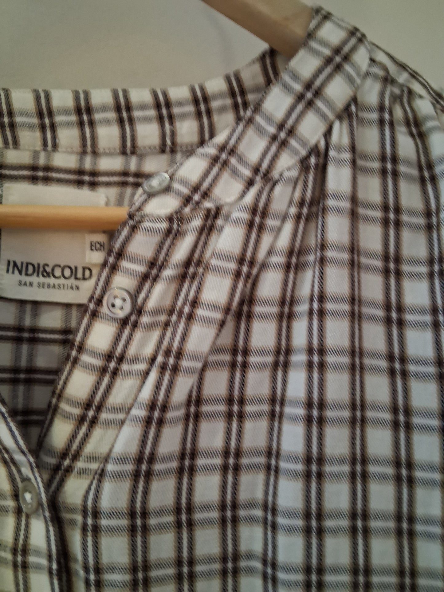 Camisa cuadros romántica