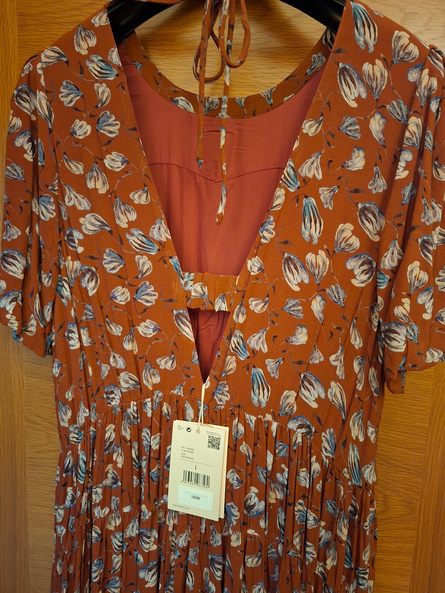 Printed midi dress with open back
