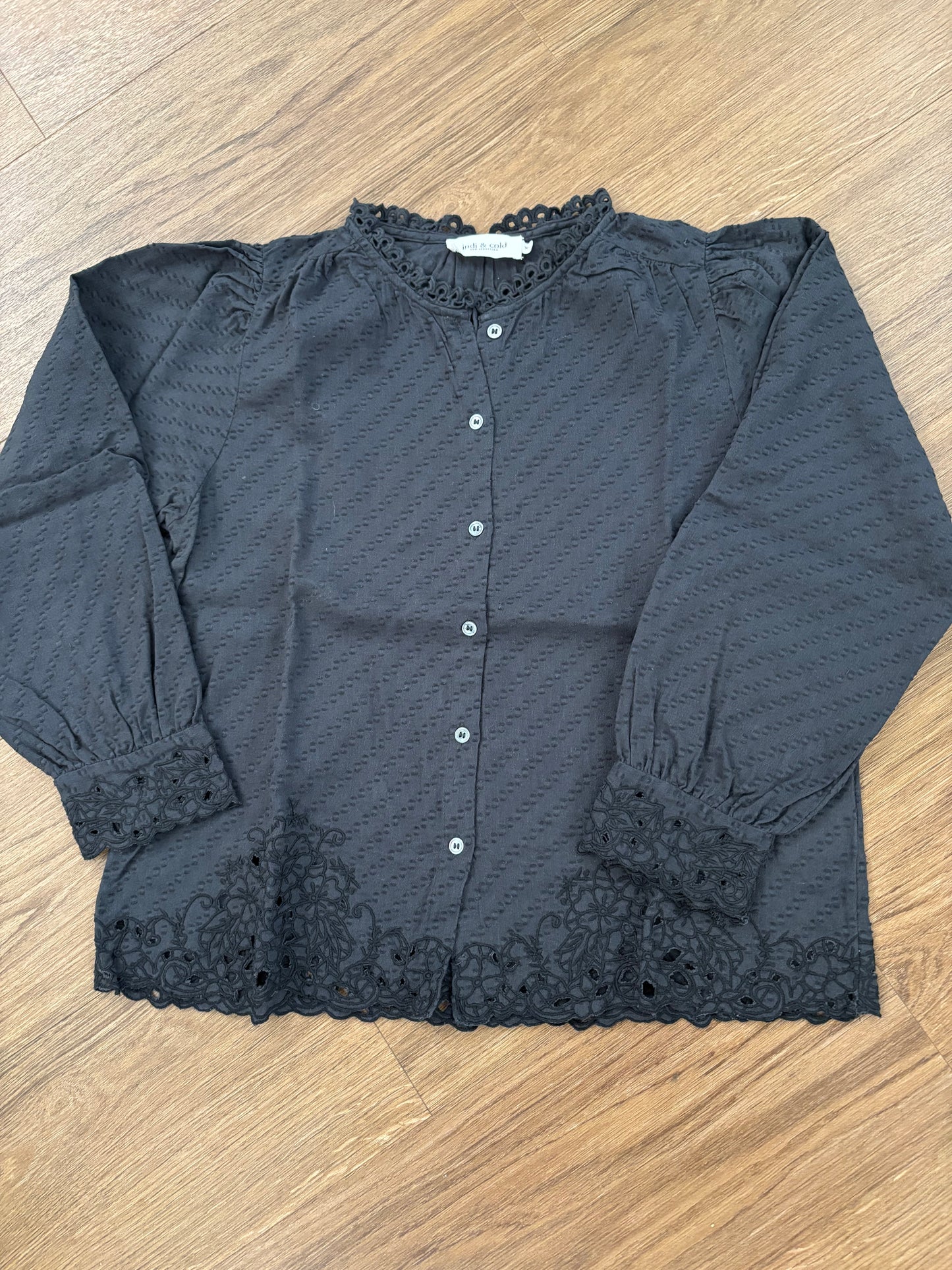 Embroidered shirt