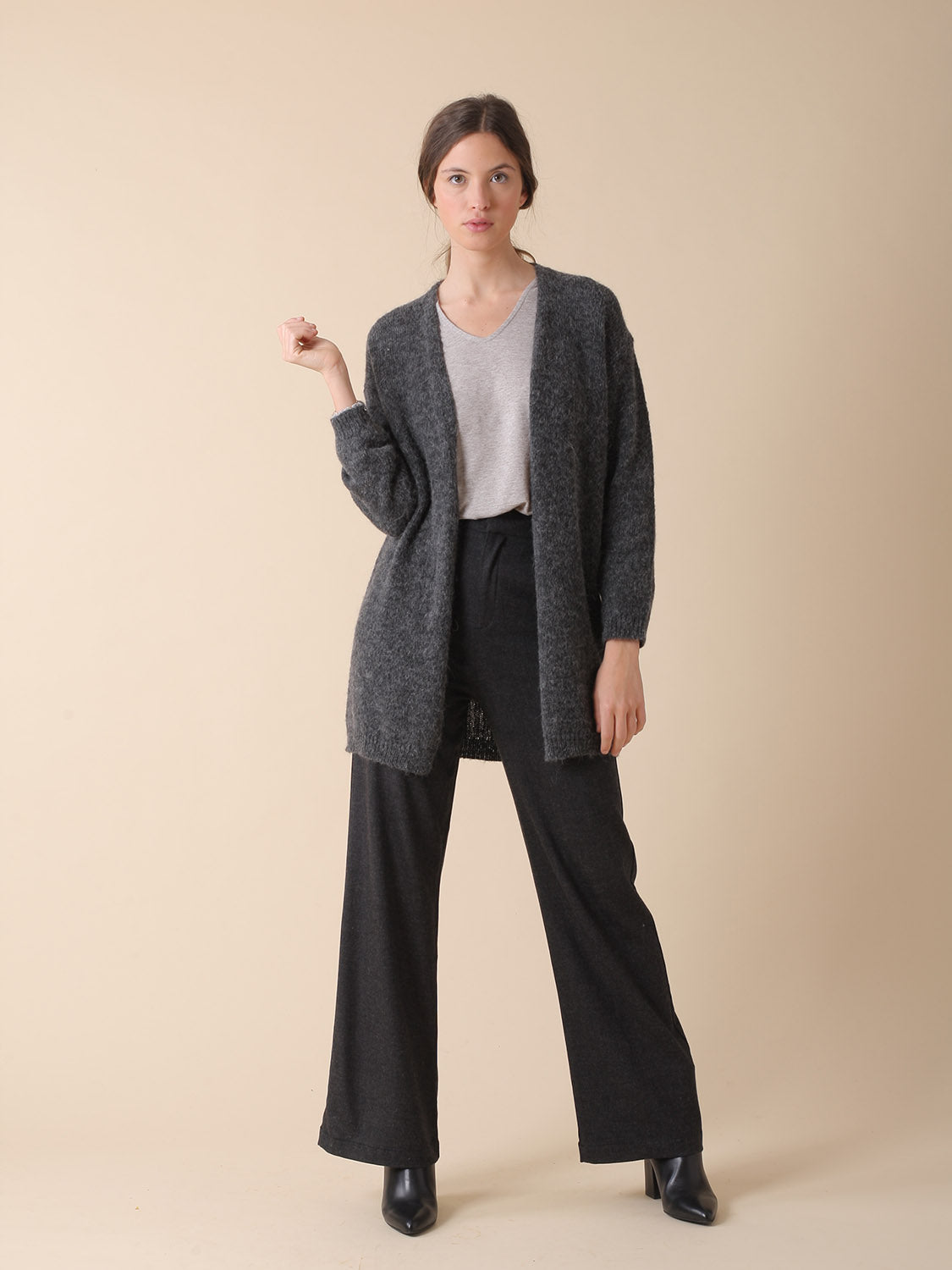CHAQUETA LARGA CON ALPACA
