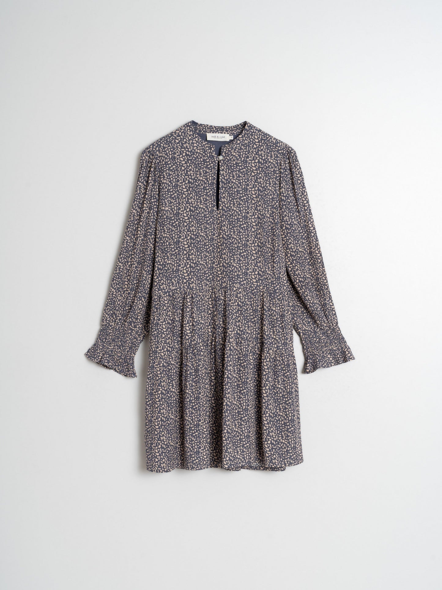 VESTIDO CORTO CREPADO