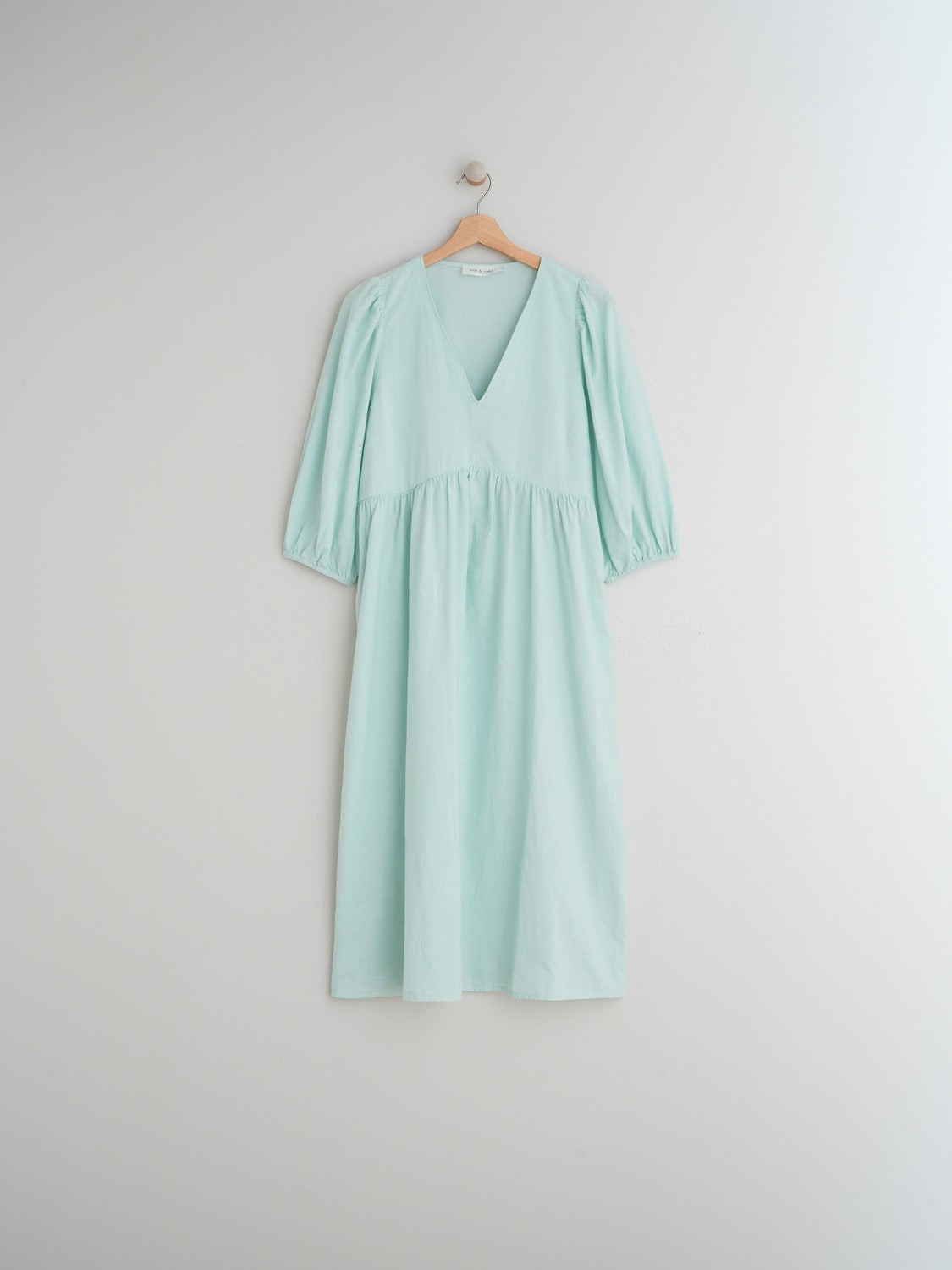 VESTIDO FLUÍDO BECA