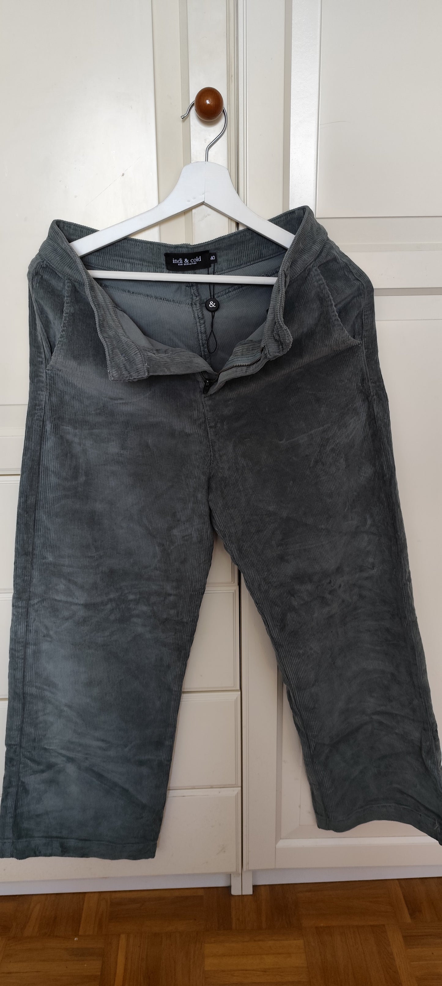 second_hand