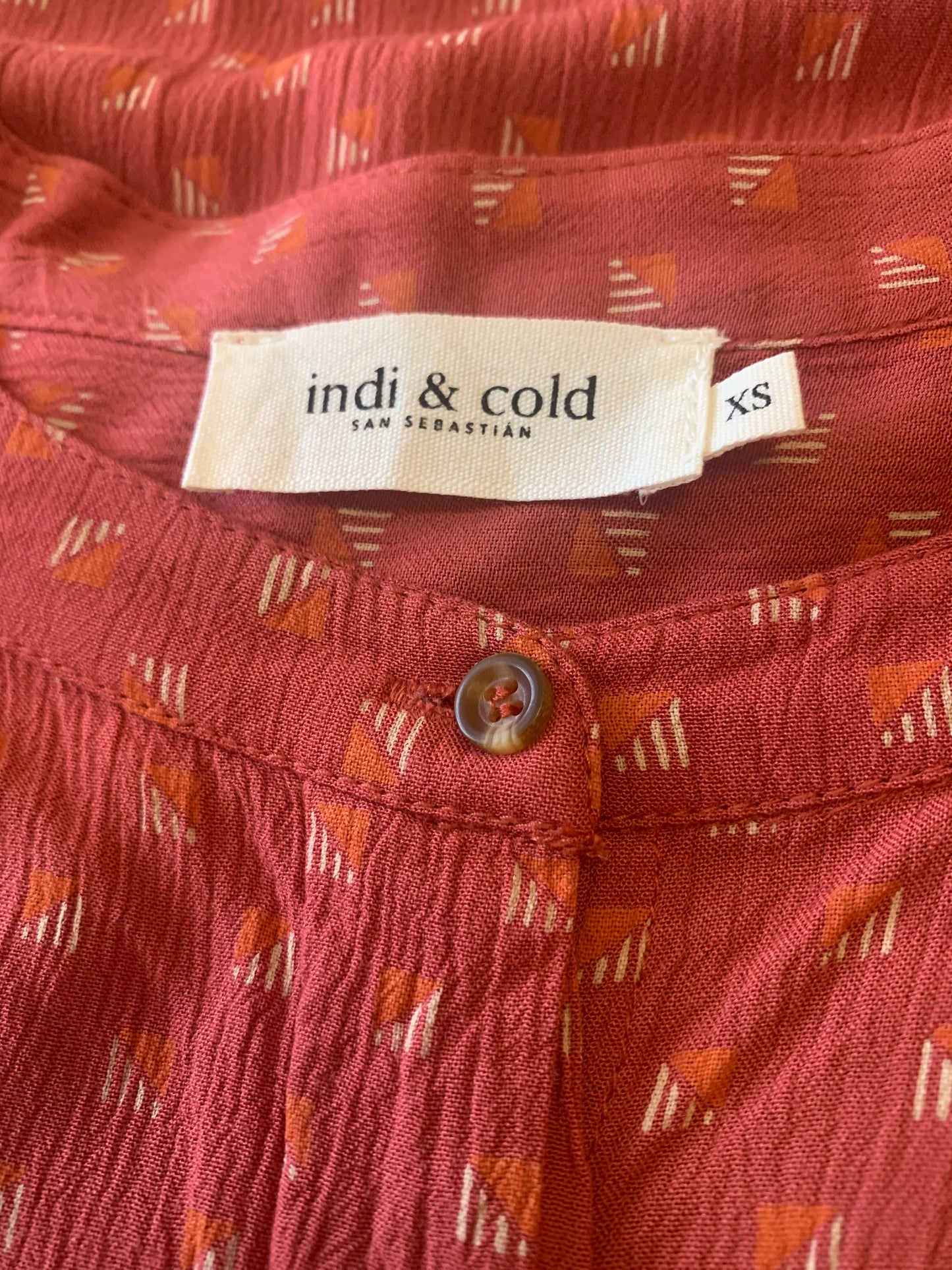Chemise rouge à manches longues