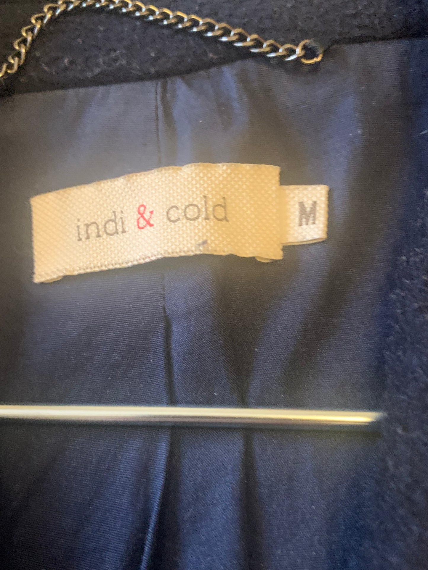 Abrigo azul botonadura dorada