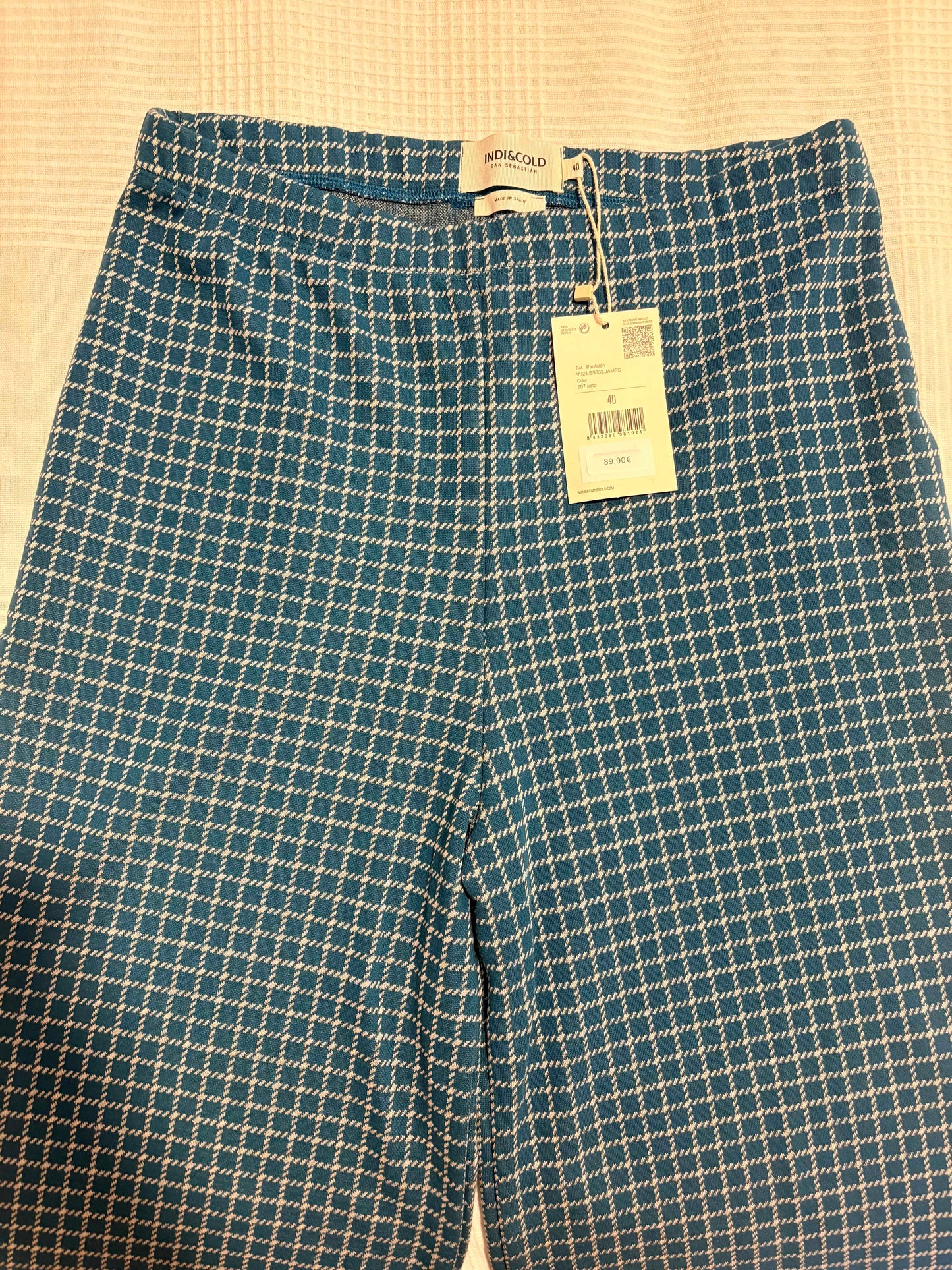 Pantalon à carreaux chaud et élégant