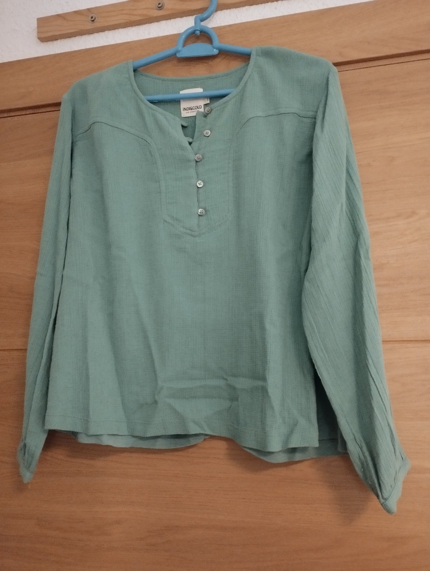 Turquoise blouse