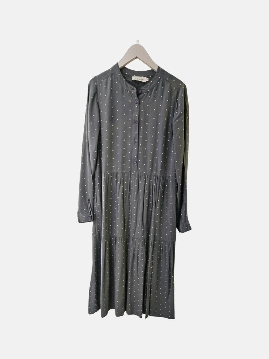 ROBE LONGUE À BÂTONS BLANCS