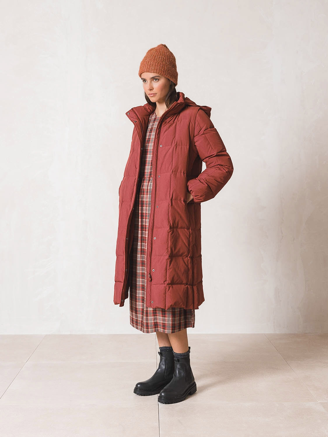 NEW BERLIN DOWN JACKET