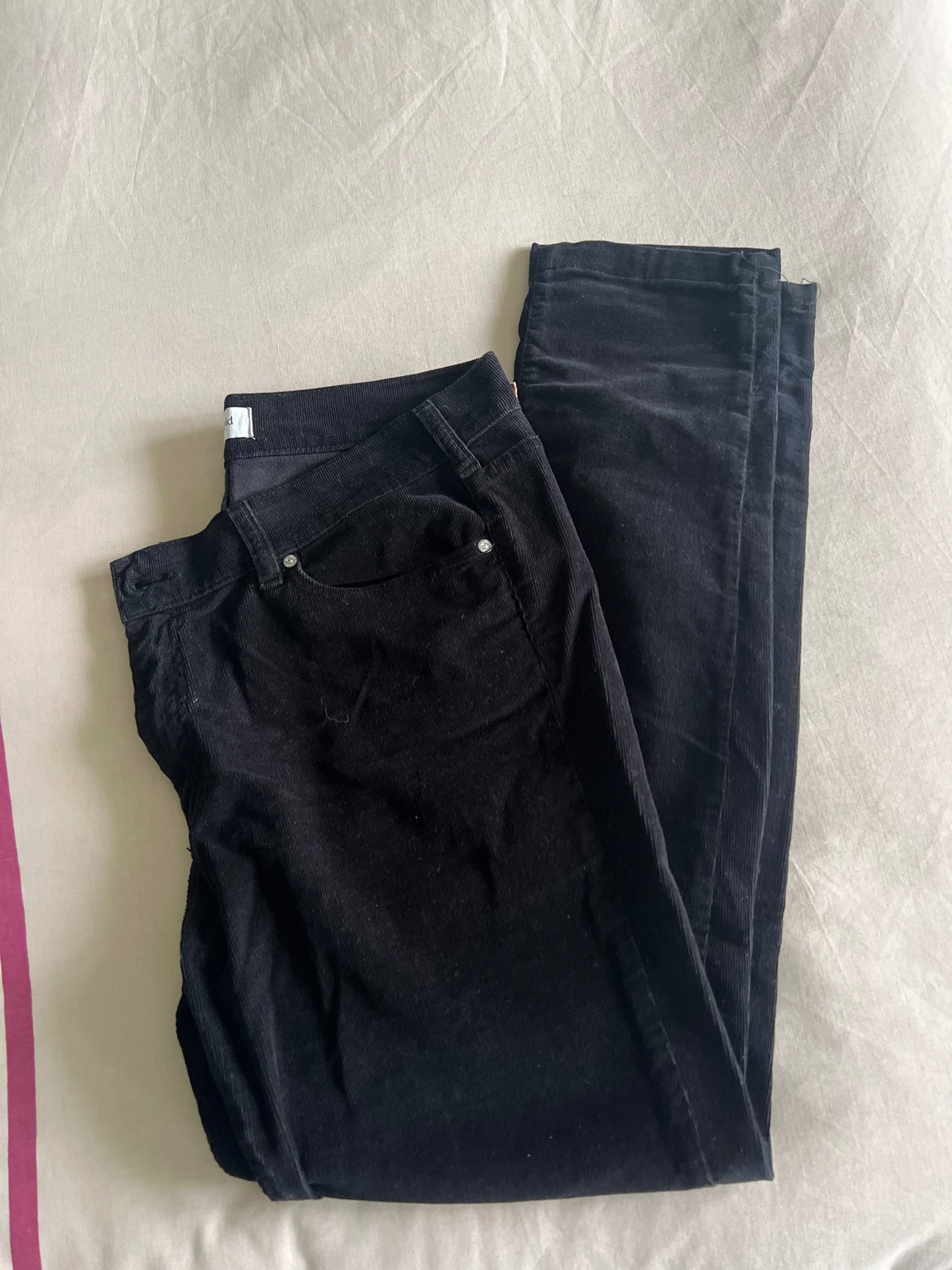 Pantalons en velours côtelé noir