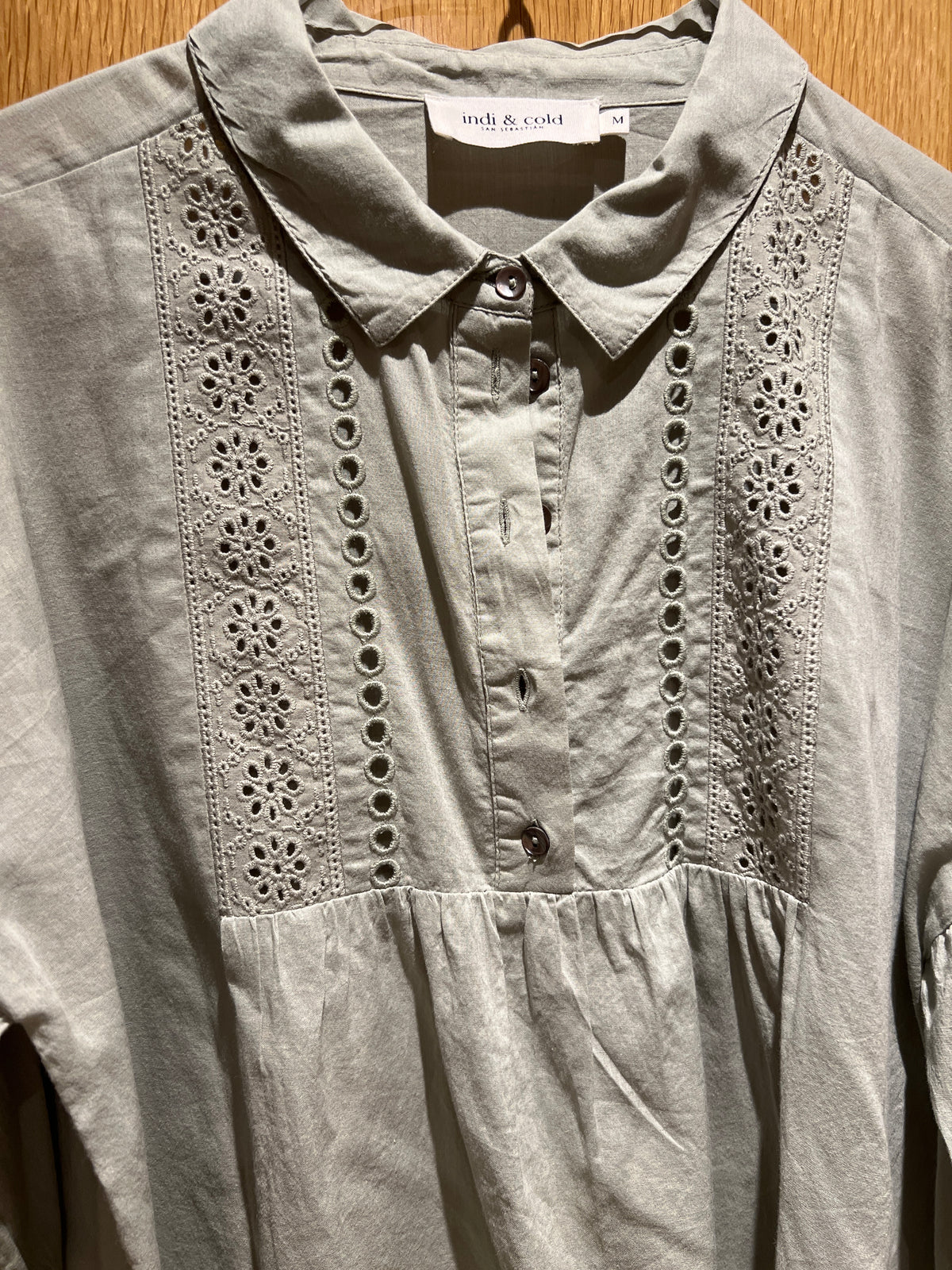 BLUSA BORDADO SCHIFFLI