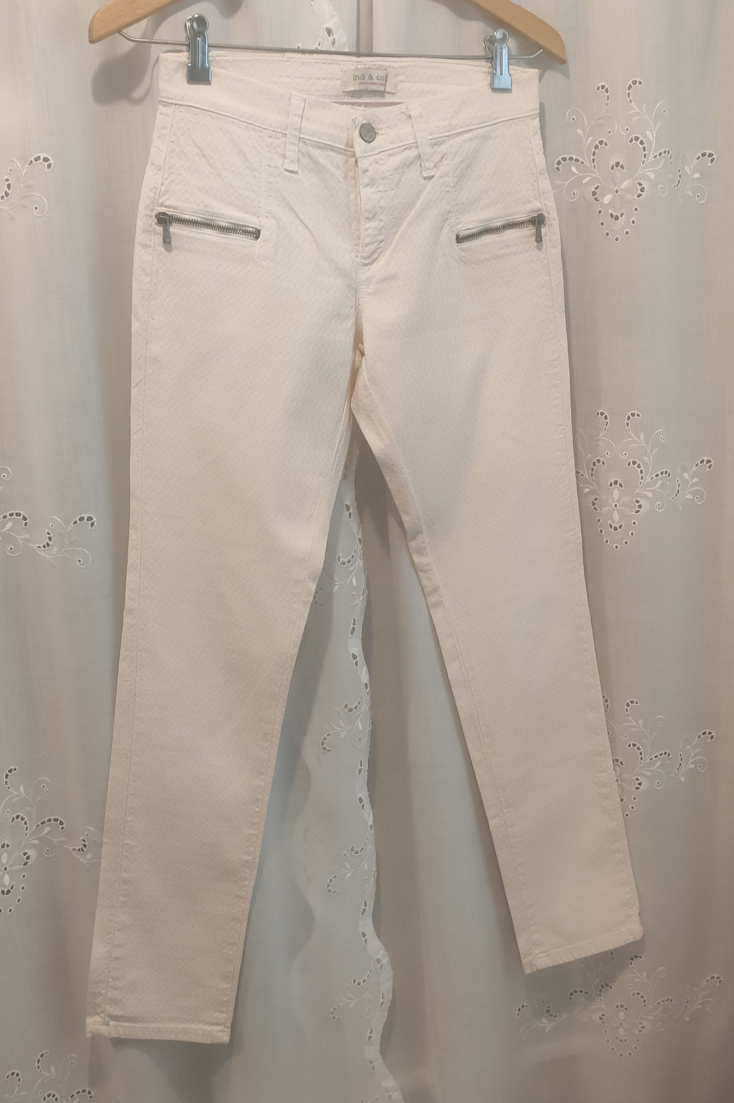 Pantalon rose bébé à cinq poches