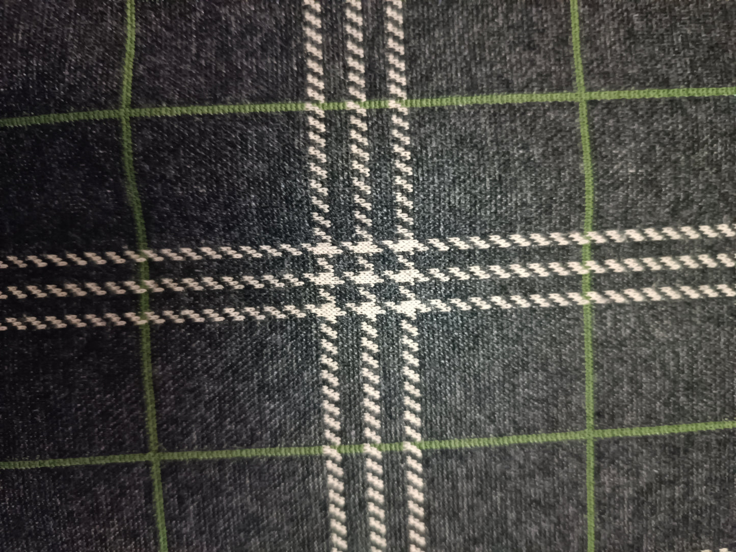 Pantalon à carreaux