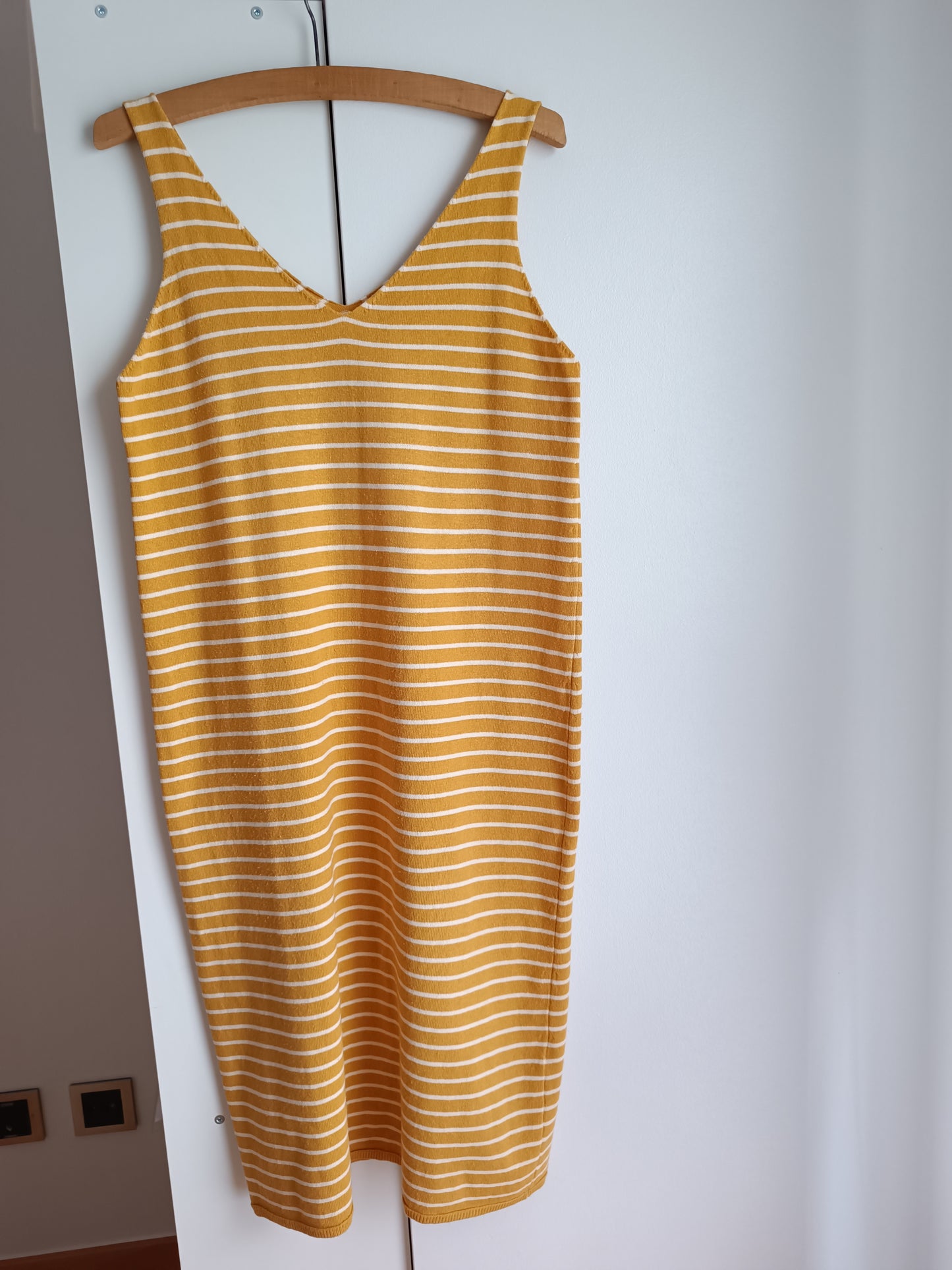 Vestido de punto a rayas