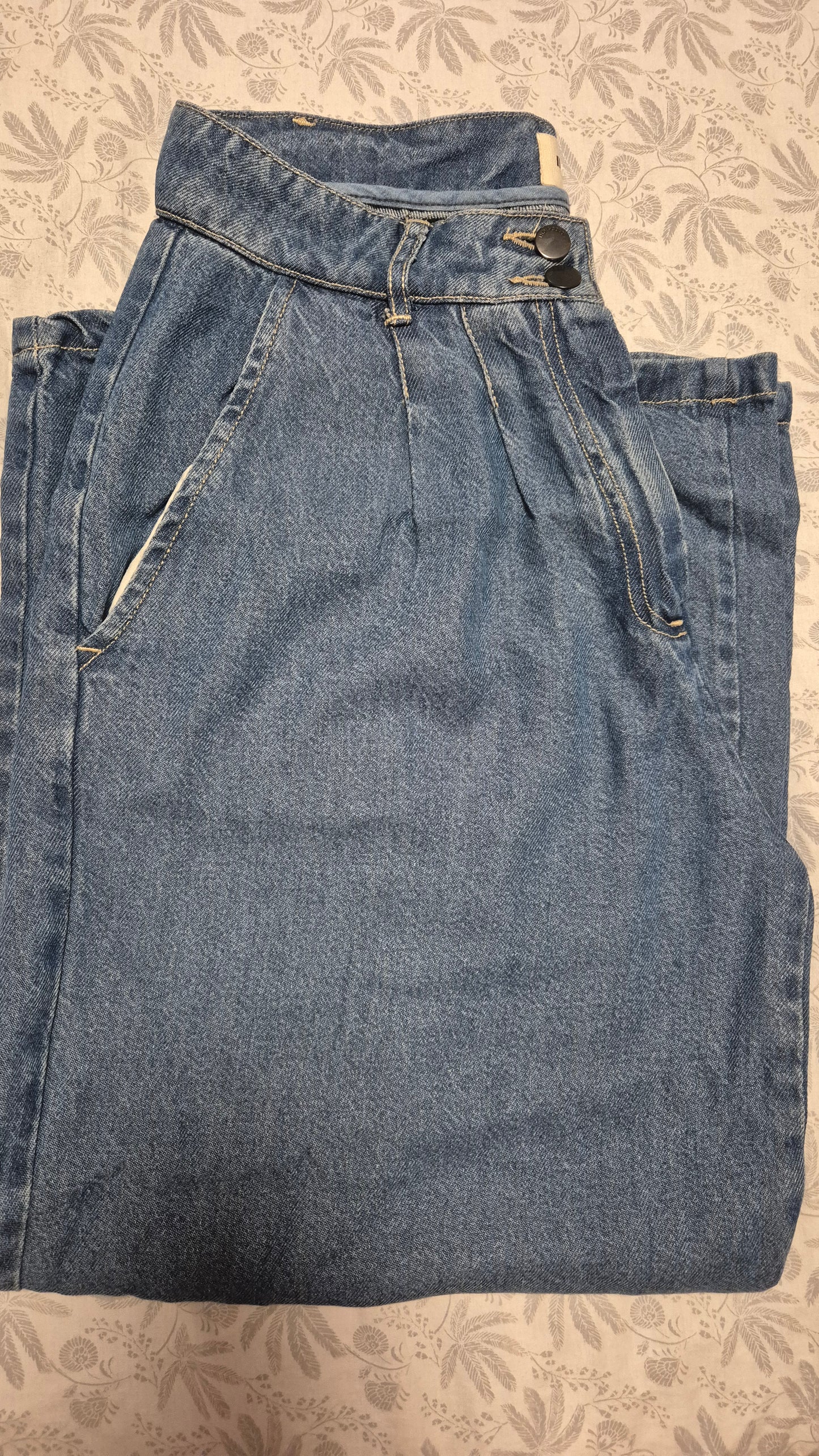 WASHED DENIM PANTS
