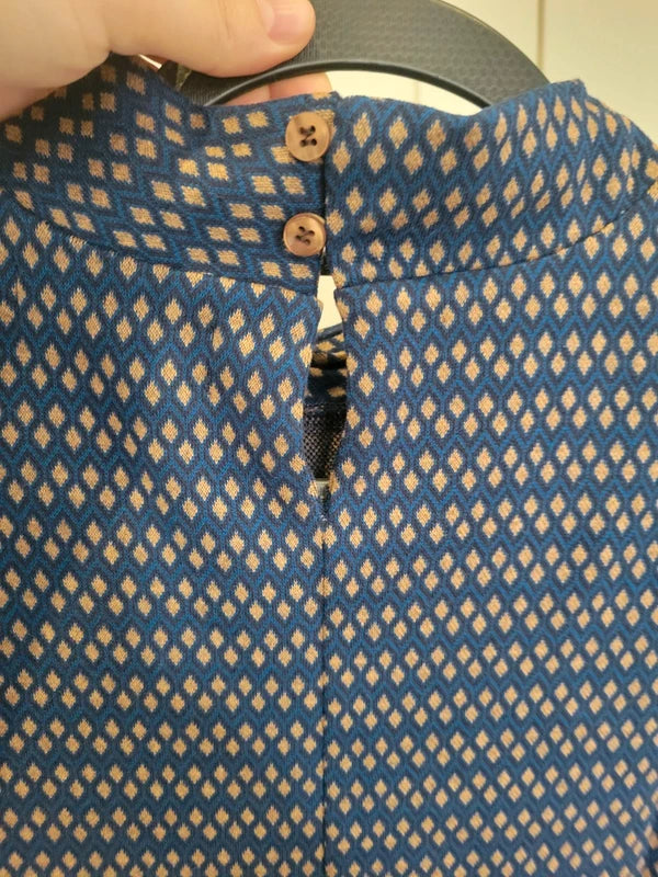 BLUSA CUELLO PERKINS