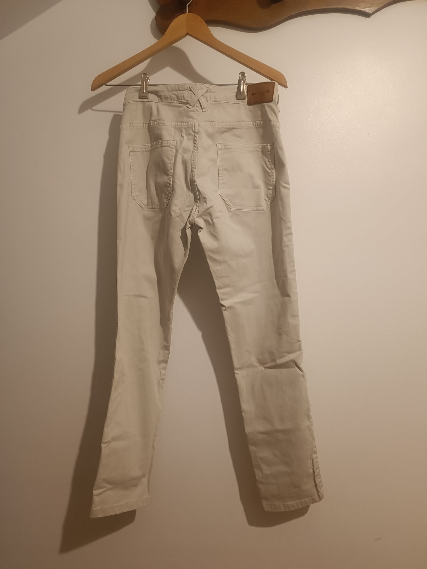 PANTALON SLIM COULEUR