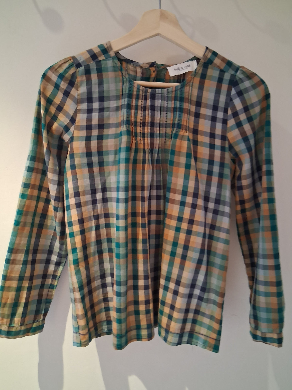 Camisa