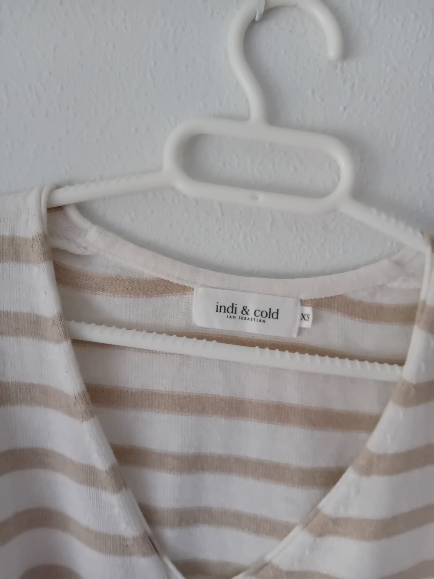 Jersey à col en V rayé