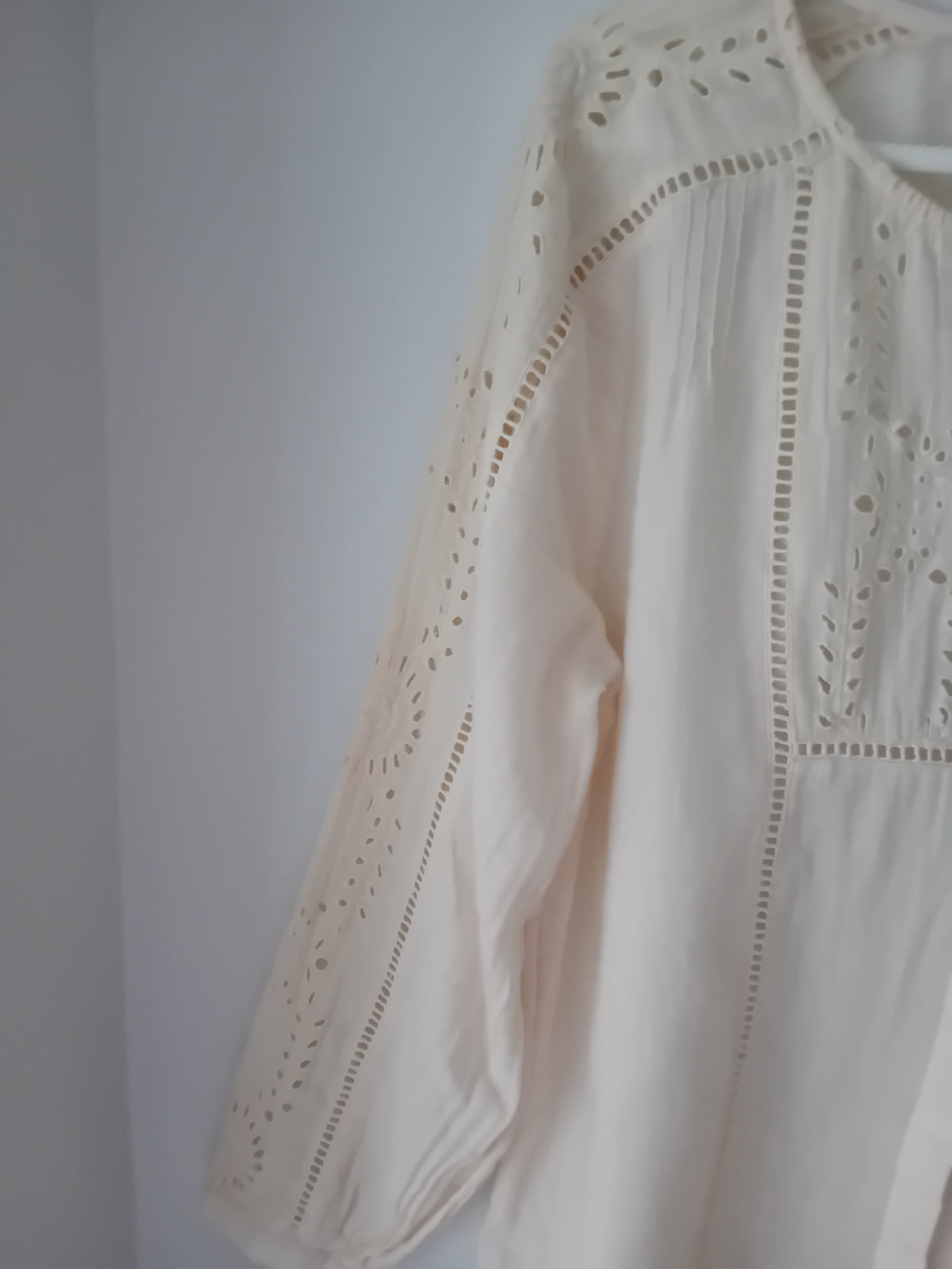 Blusa encajes