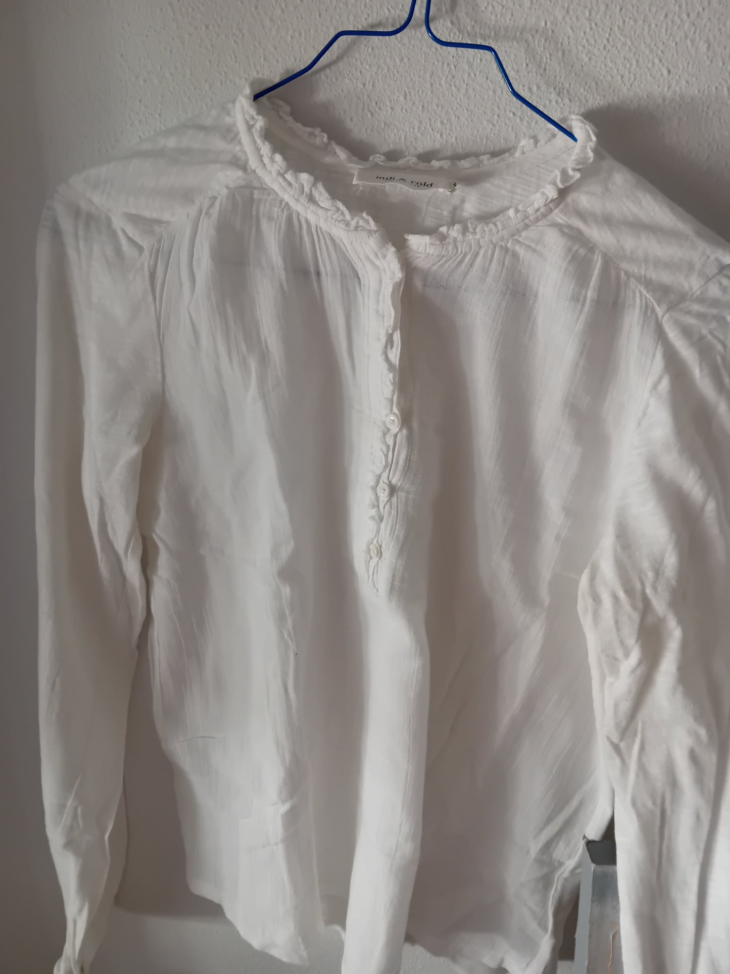 White long-sleeve blouse