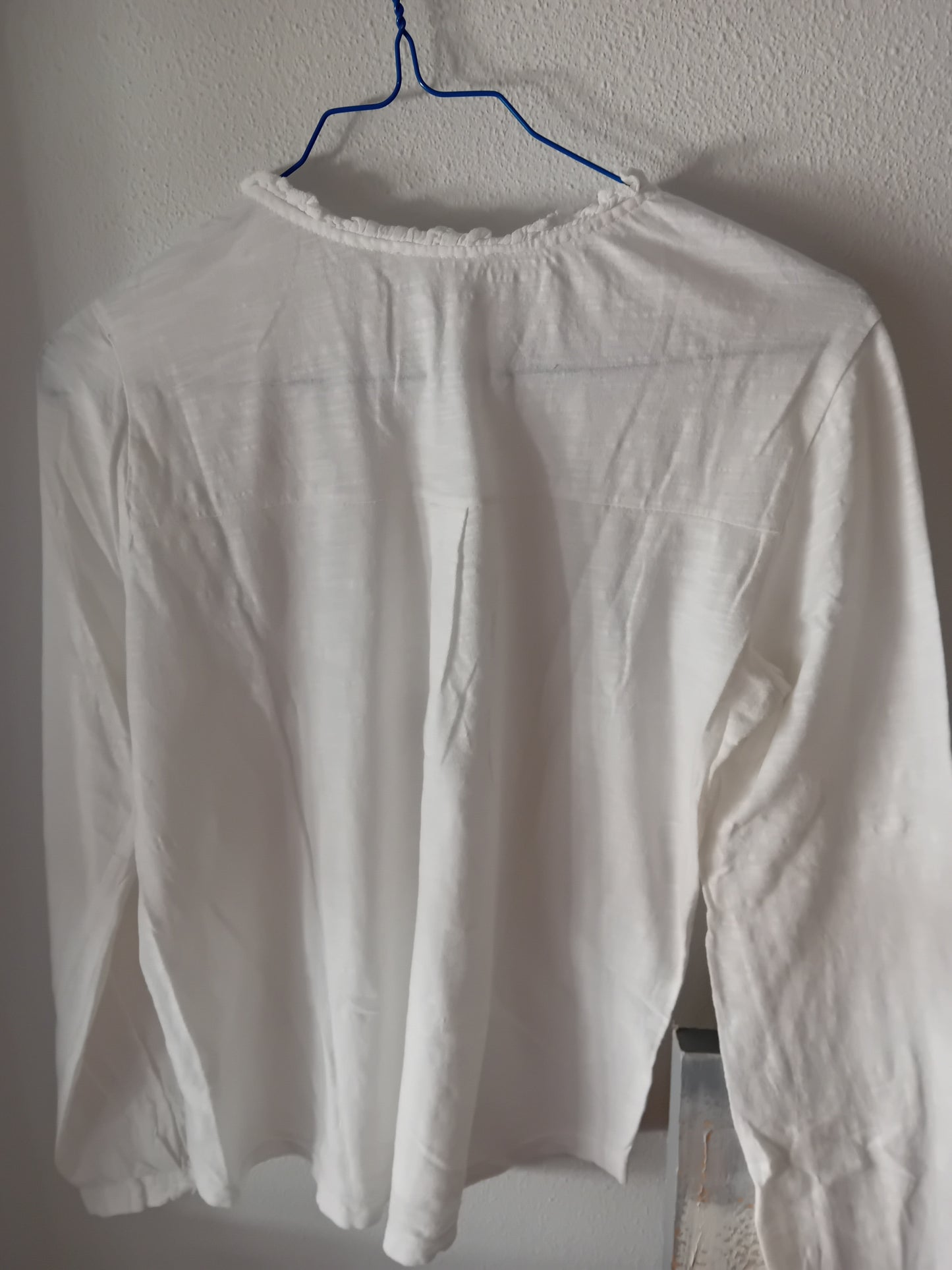 White long-sleeve blouse