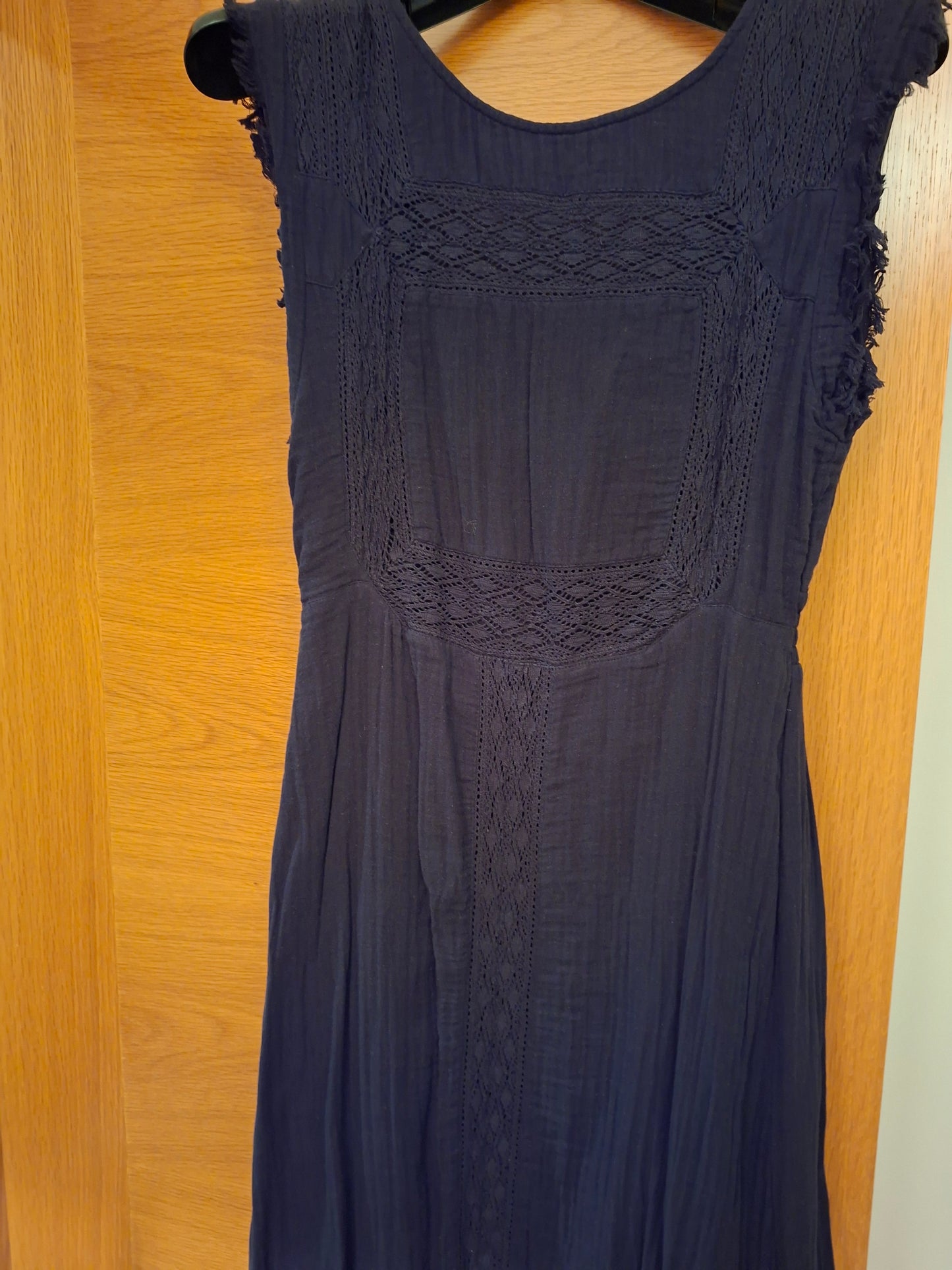 Black backless dress