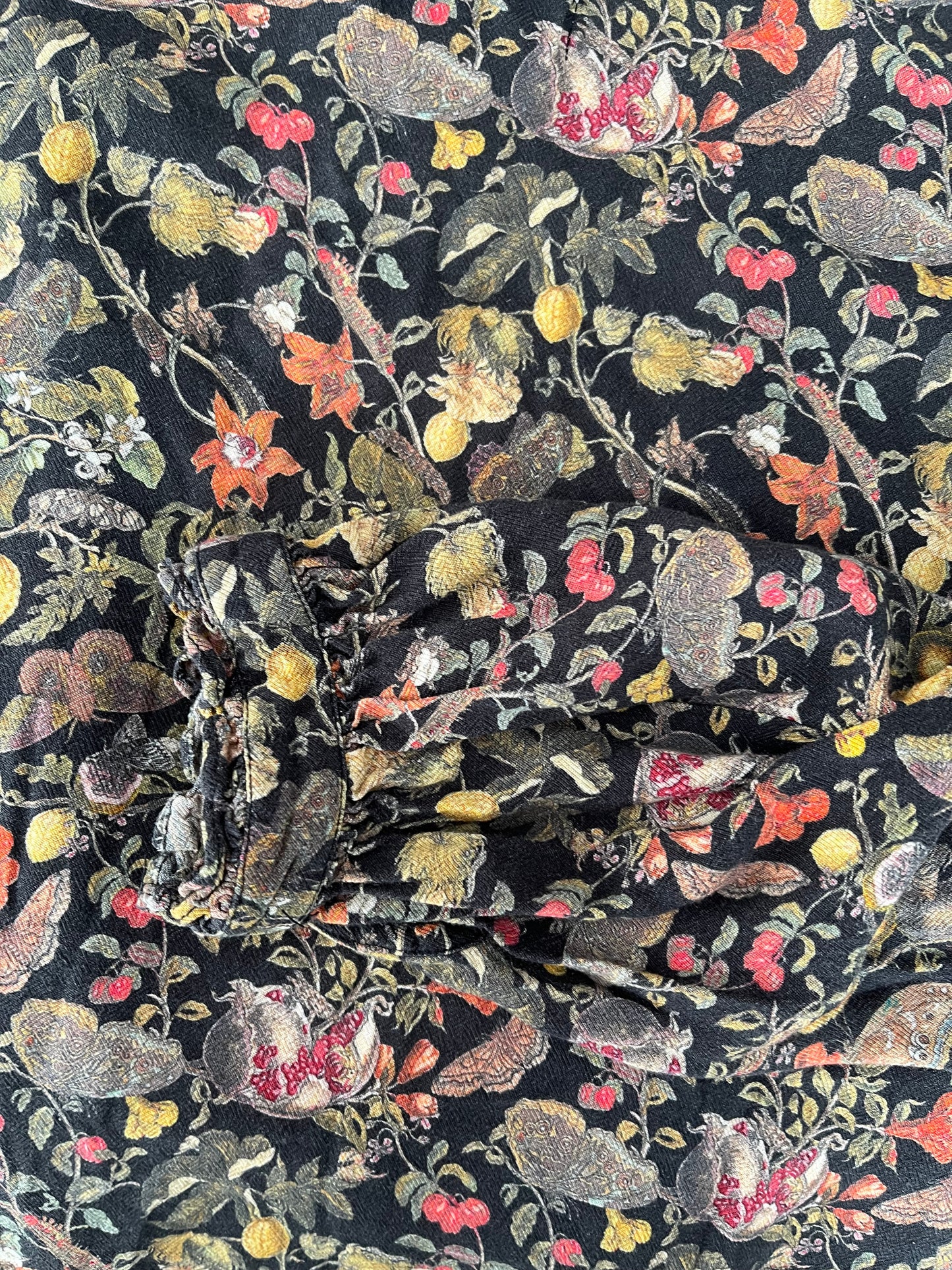 Printed shirt size L