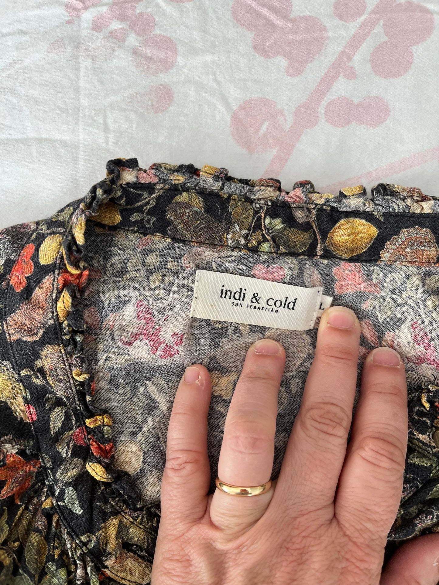 Printed shirt size L