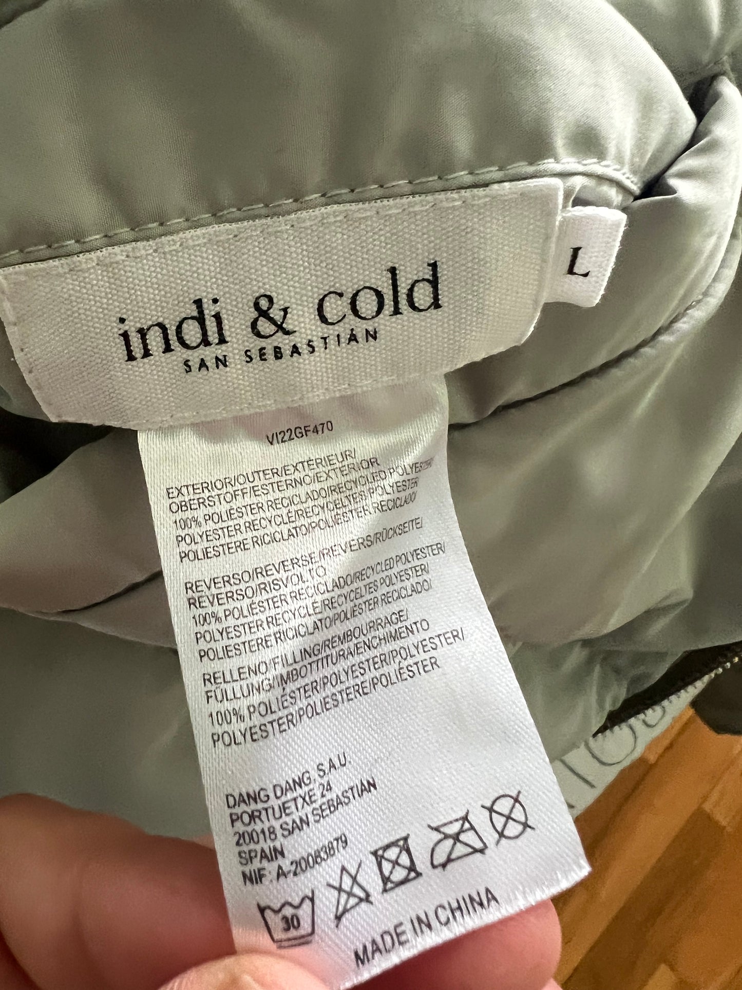 Beige puffer jacket