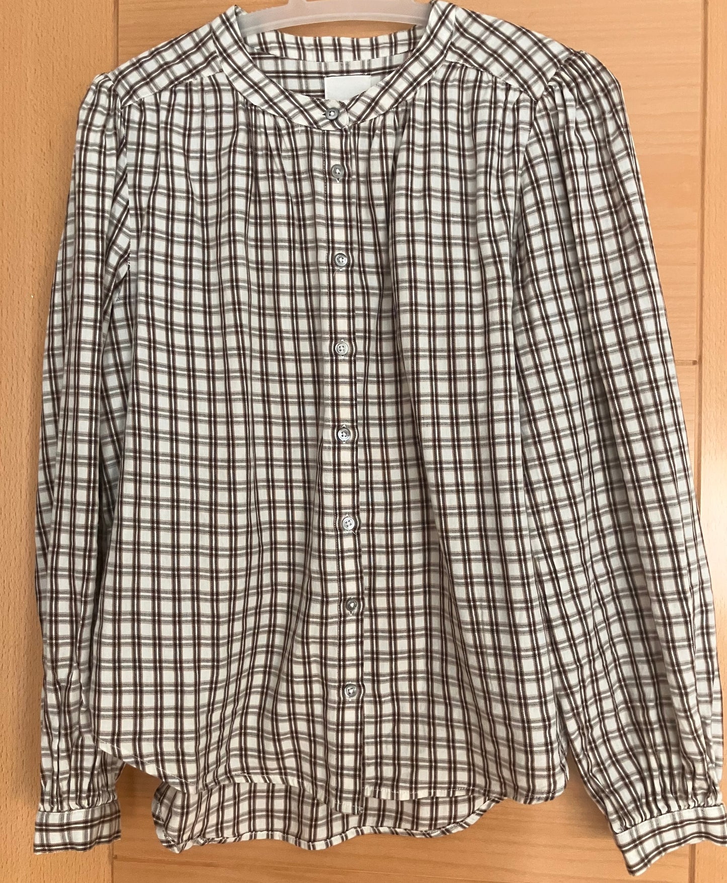 Chemise à carreaux romantique