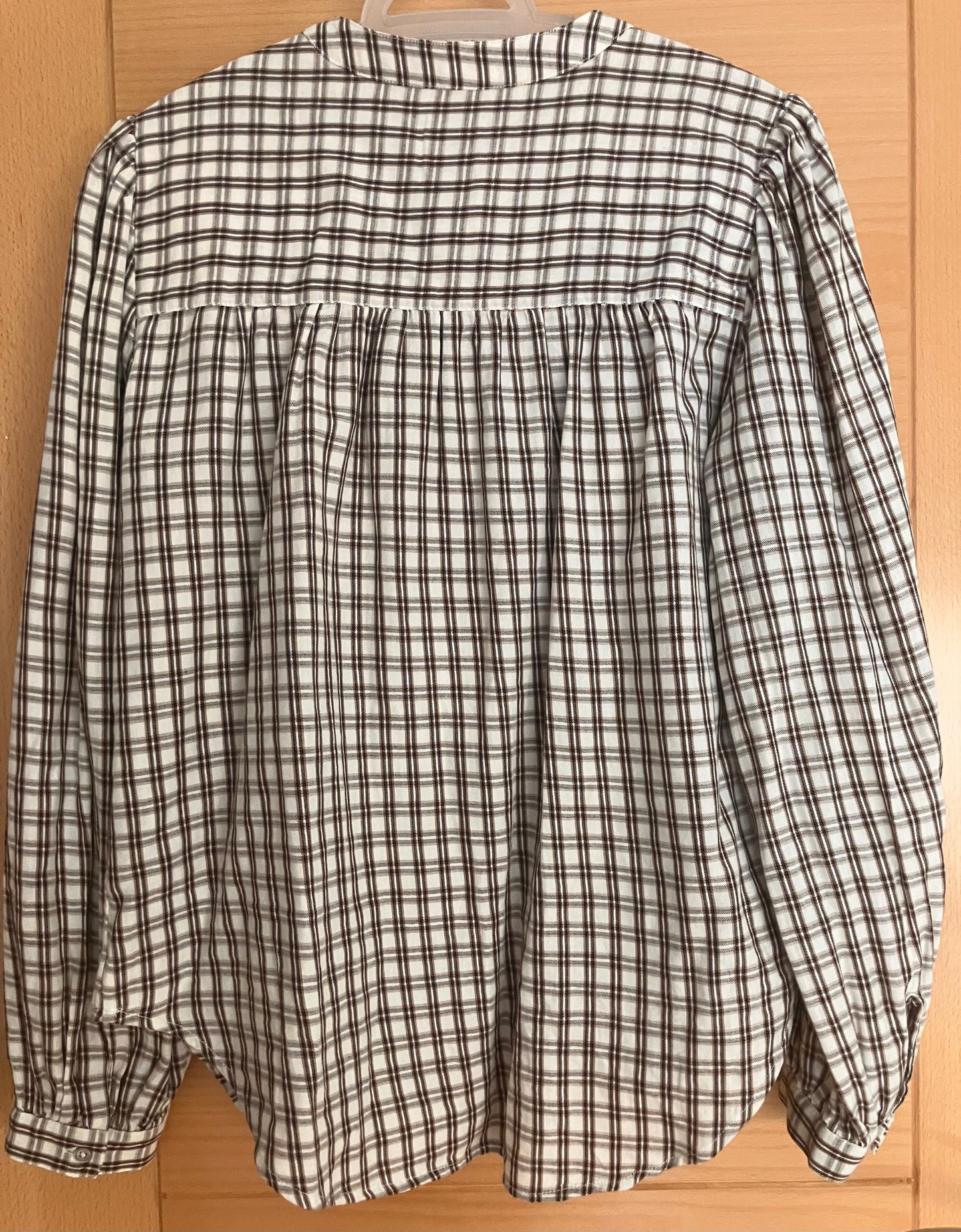 Chemise à carreaux romantique
