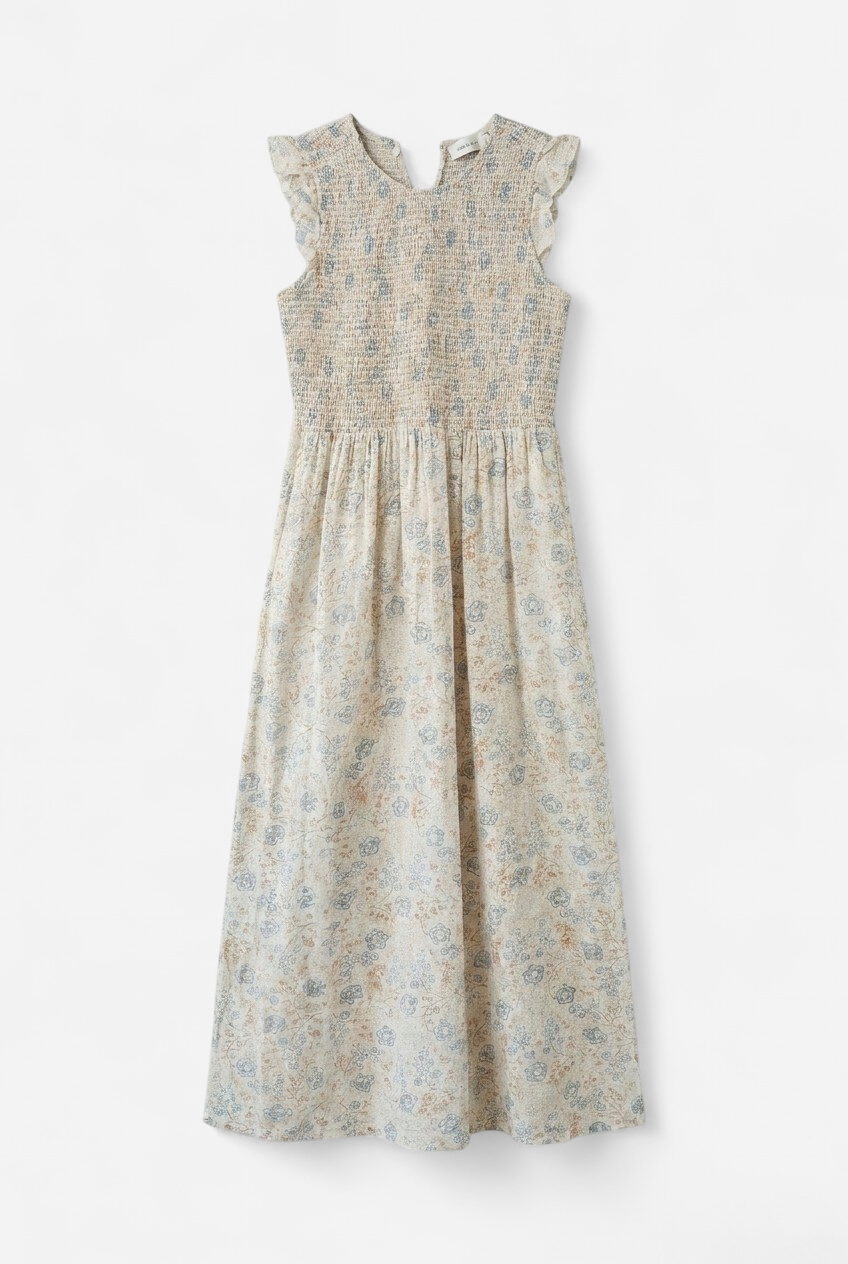 Robe légère légèrement transparente