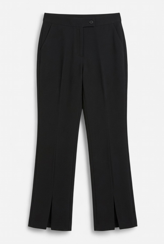 Pantalón vestir negro fluido con aberturas traseras