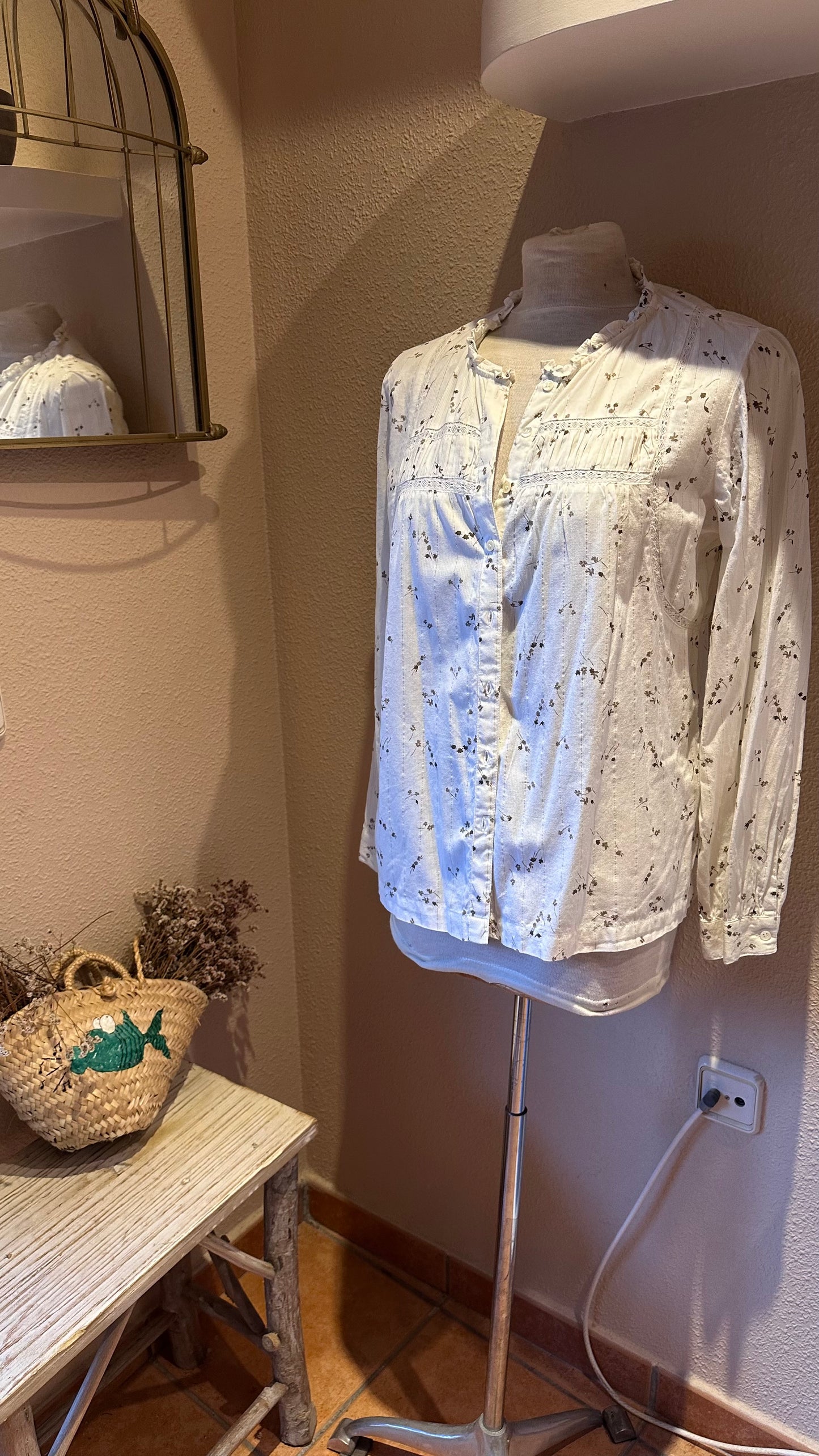 Romantic shirt