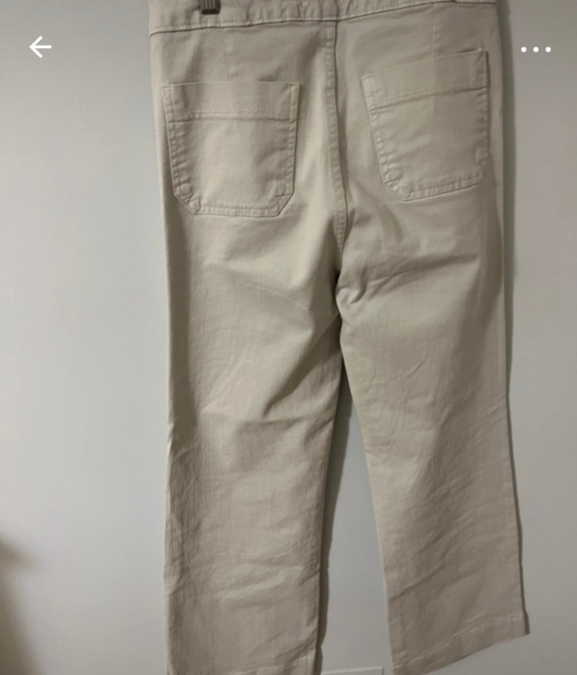 Pantalon à boutons devant