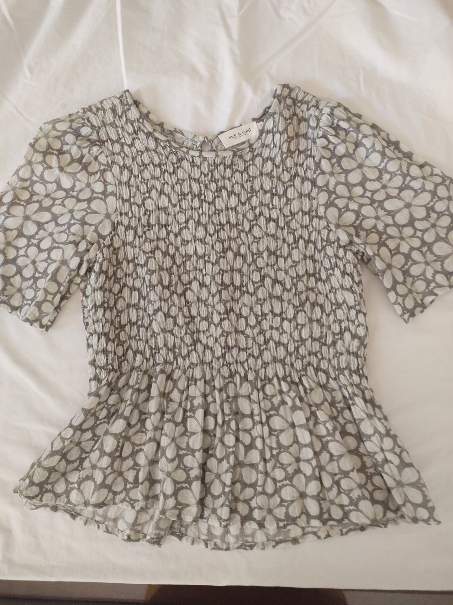 Women's ruched peplum top