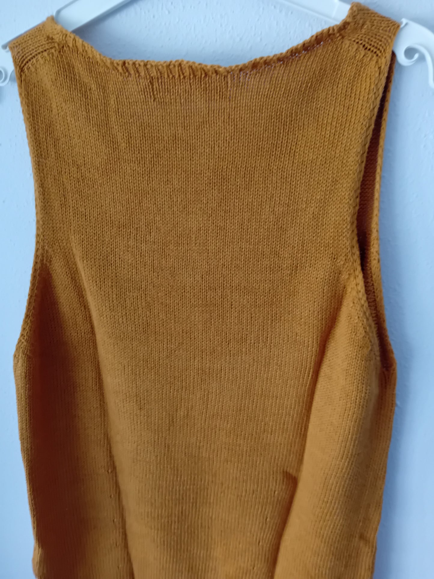 Brown knit T-shirt
