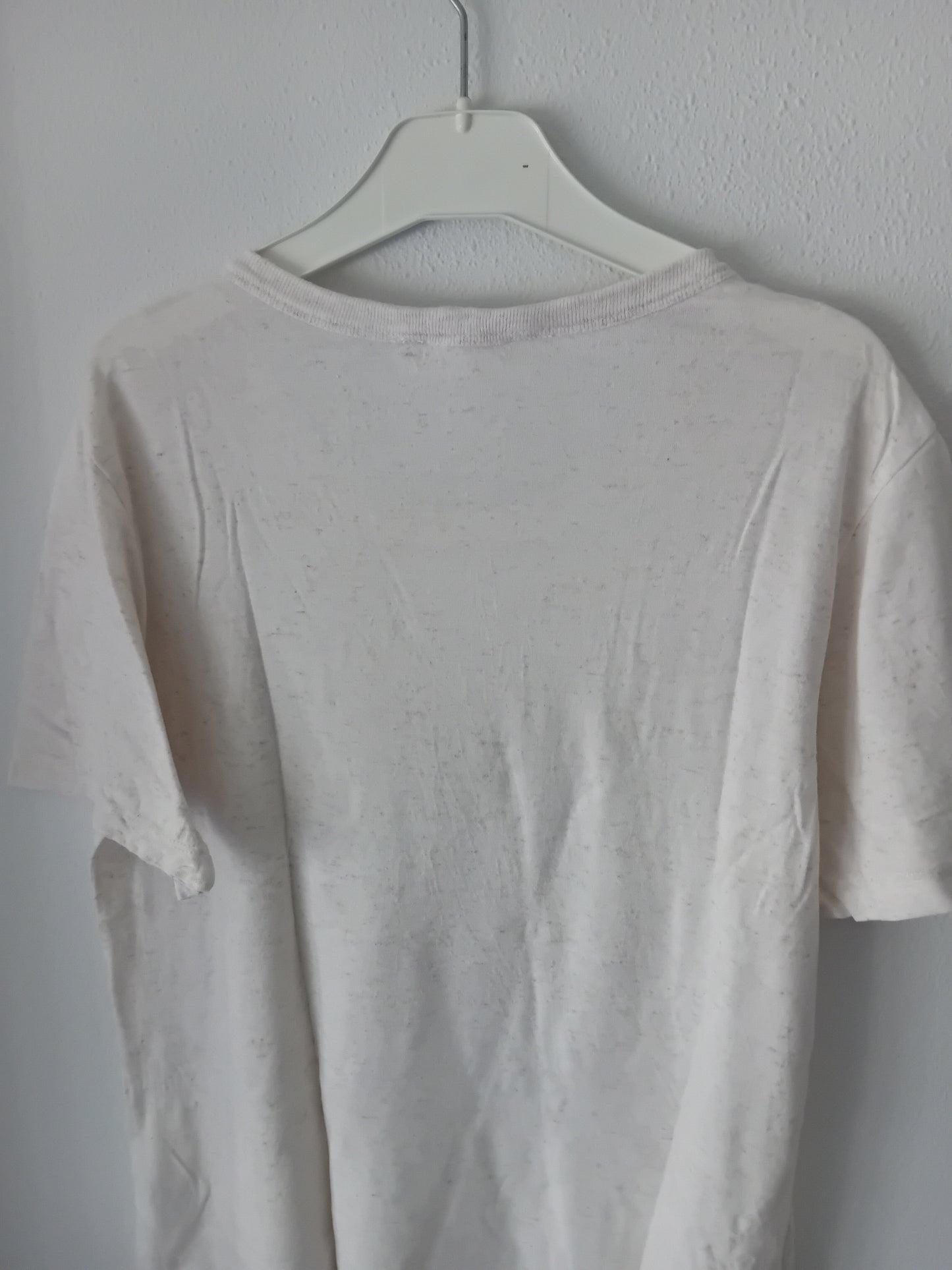 Camiseta beig,jaspeada con marroncito