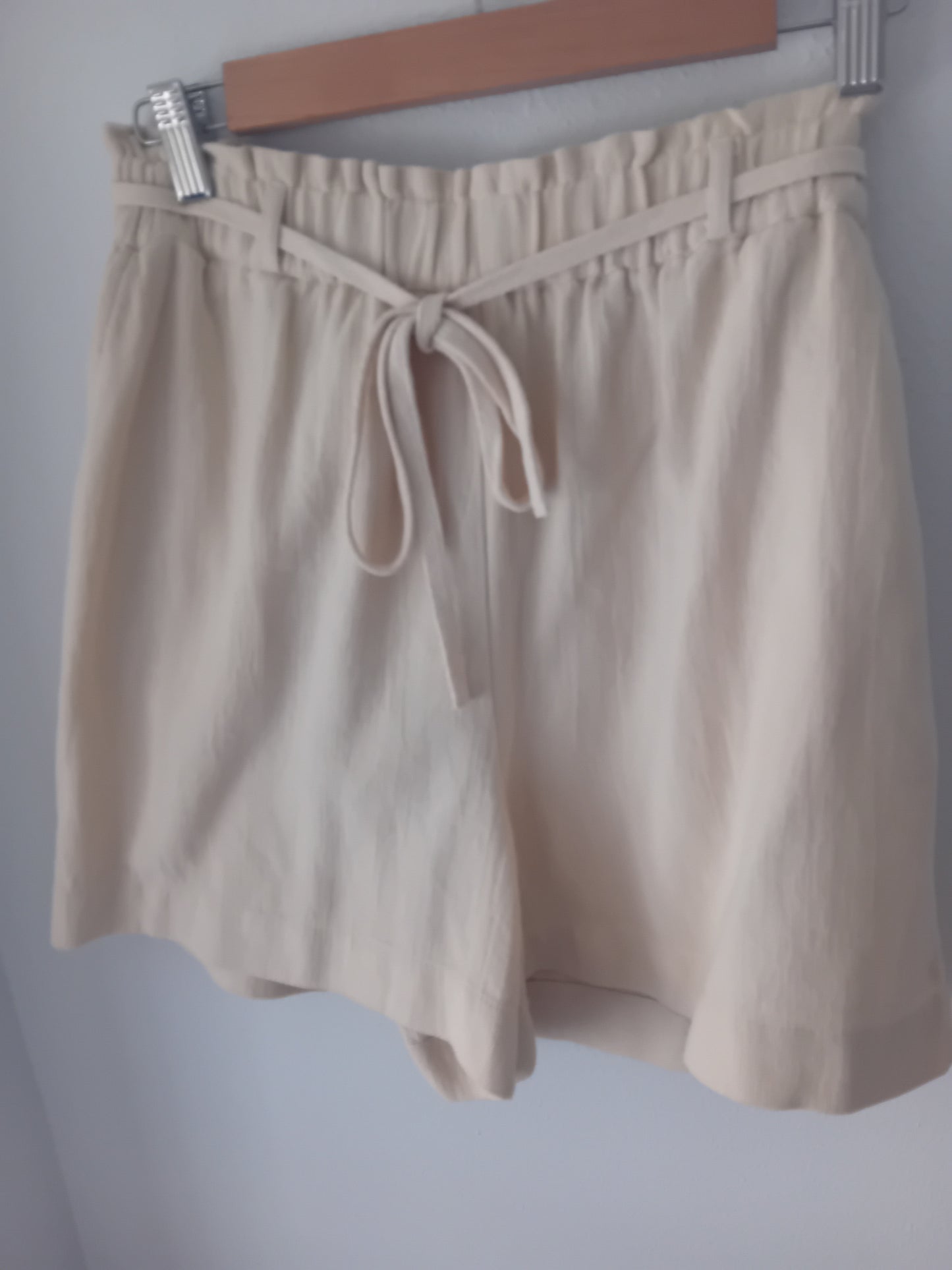 Bermuda beige