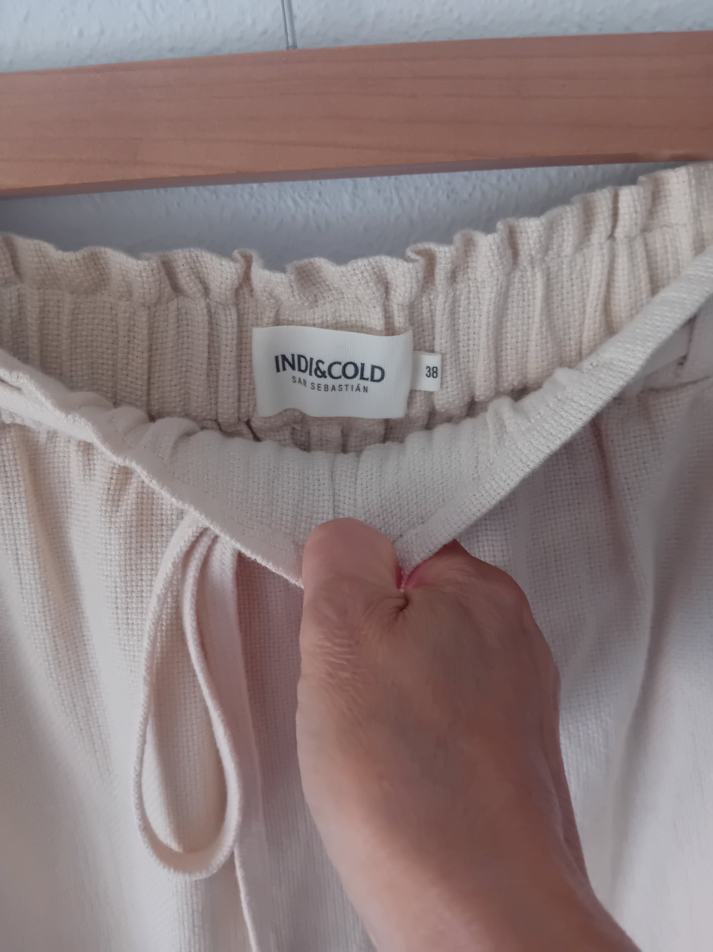 Bermuda beige