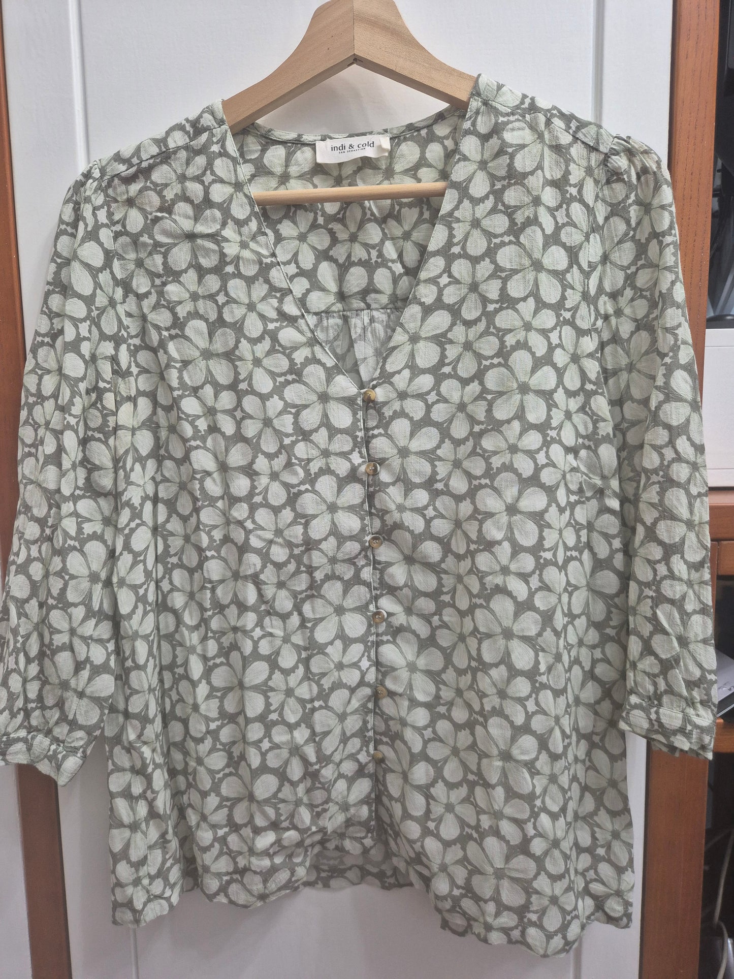 Chemise imprimée peu portée, comme neuve