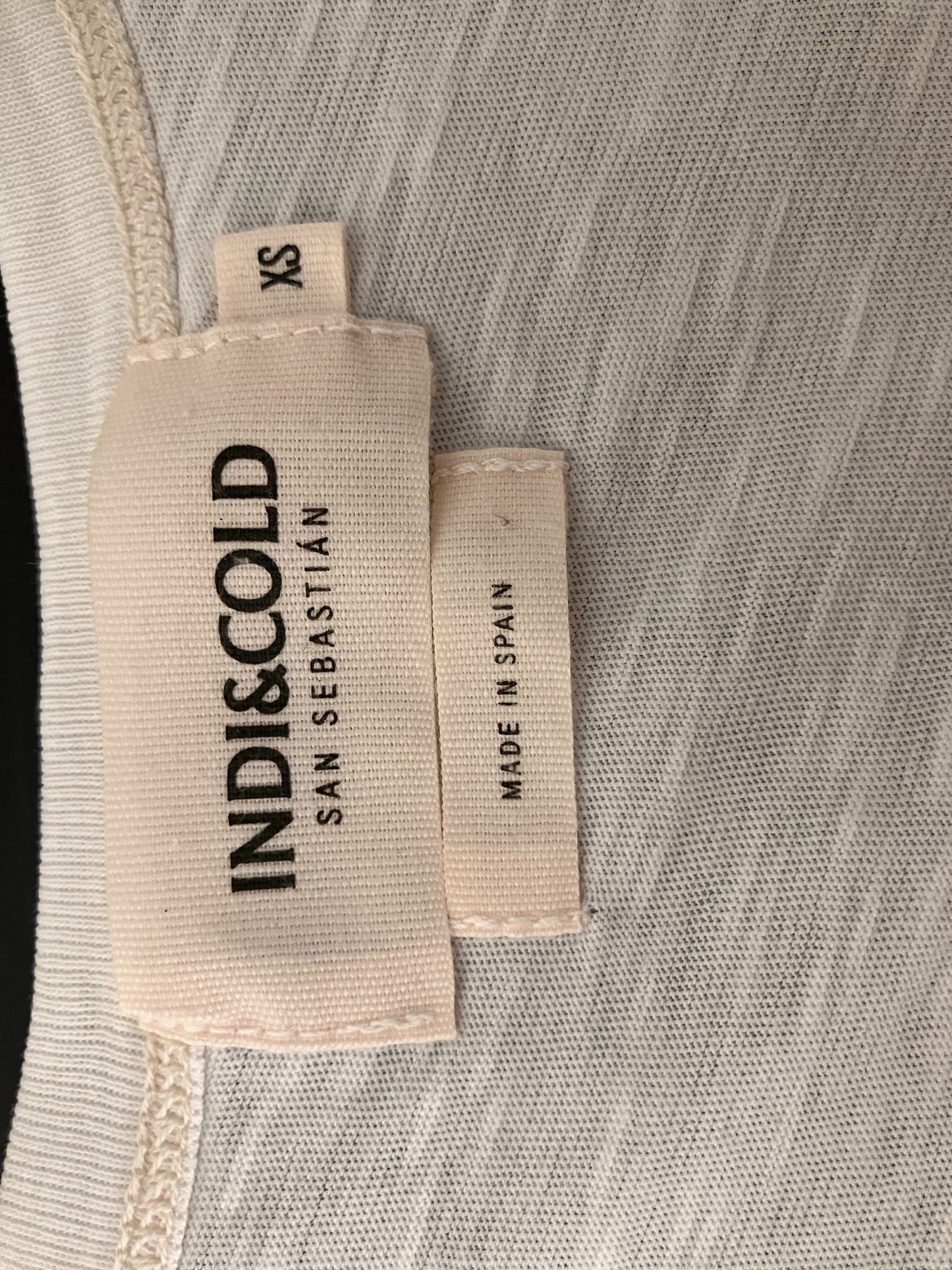 Off-white tank top