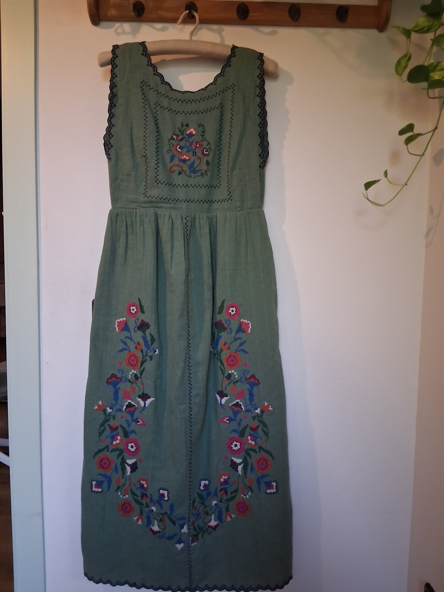 Long dress