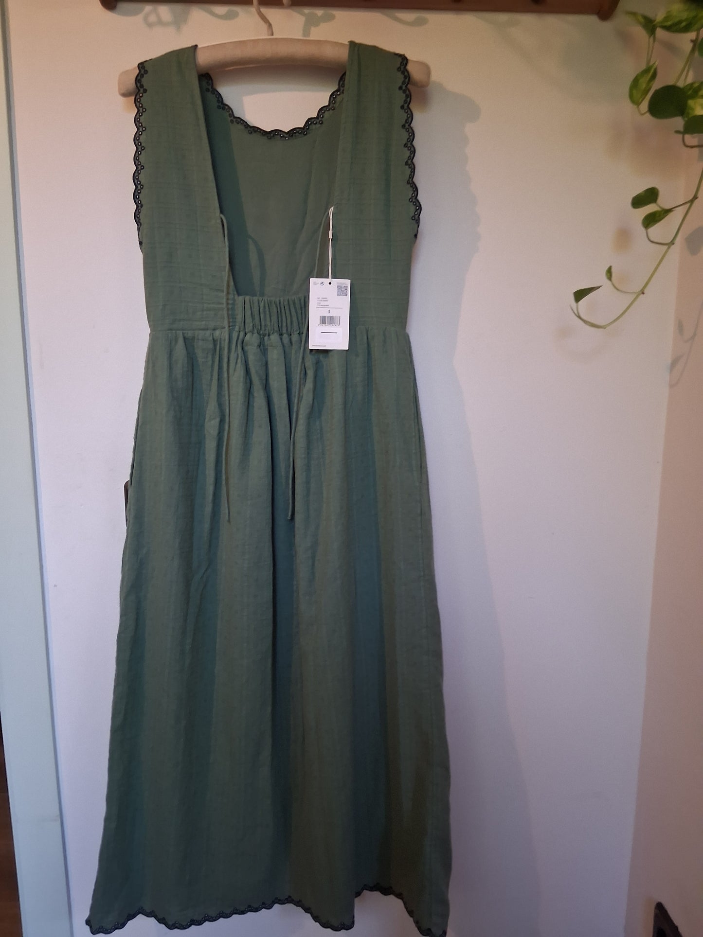 Long dress