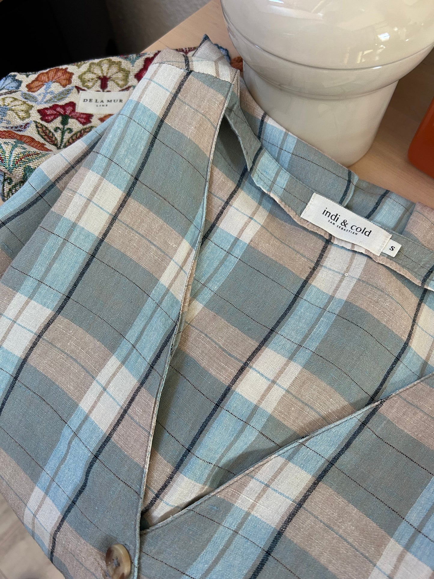 Robe à carreaux bleus