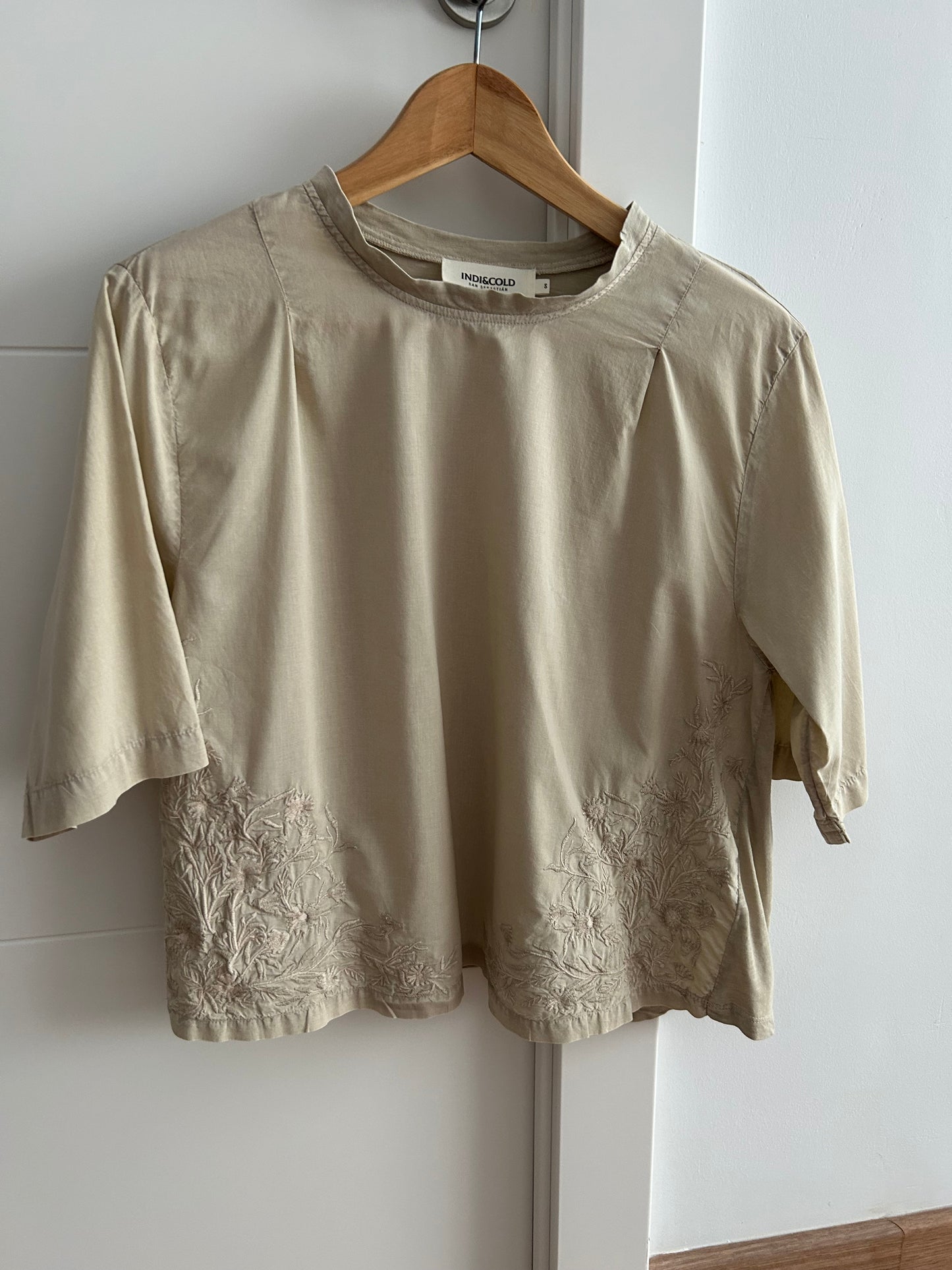Camiseta bordados